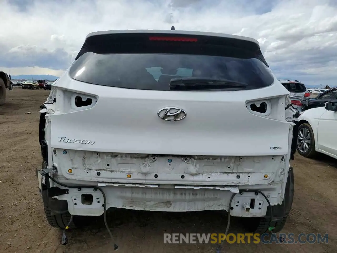 6 Photograph of a damaged car KM8J3CAL0KU958584 HYUNDAI TUCSON 2019