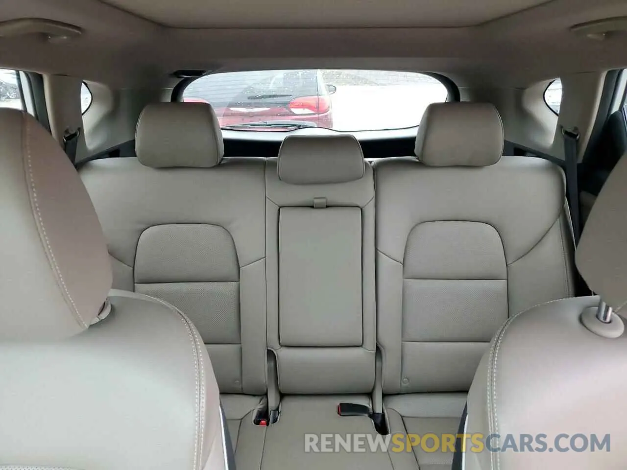 10 Photograph of a damaged car KM8J3CAL0KU960853 HYUNDAI TUCSON 2019