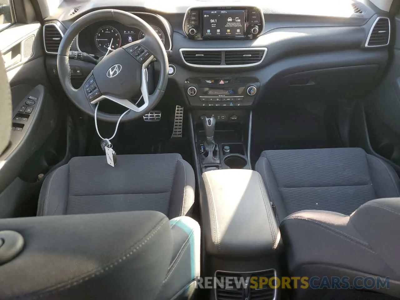 8 Photograph of a damaged car KM8J3CAL1KU018987 HYUNDAI TUCSON 2019