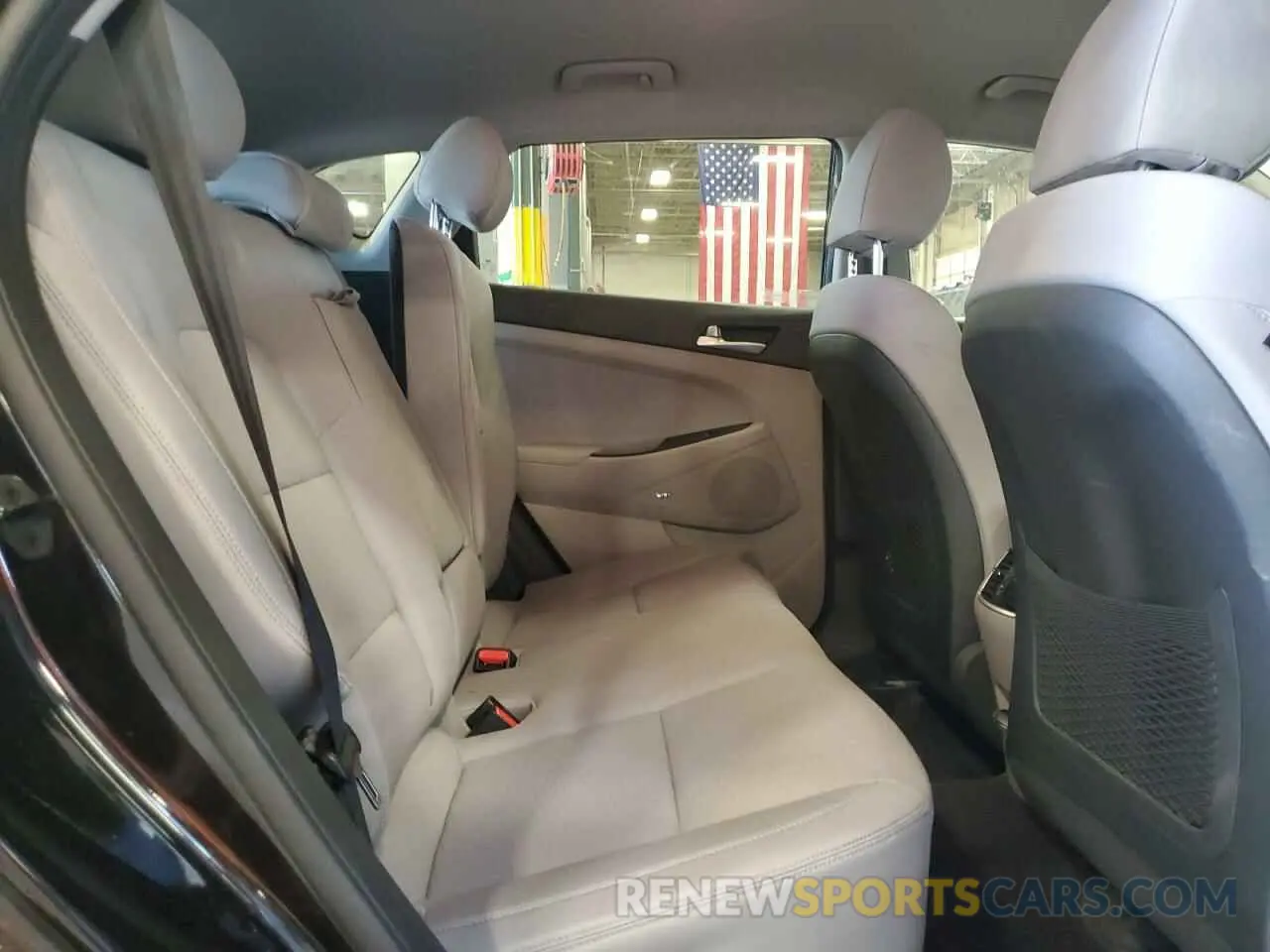 11 Photograph of a damaged car KM8J3CAL1KU971618 HYUNDAI TUCSON 2019