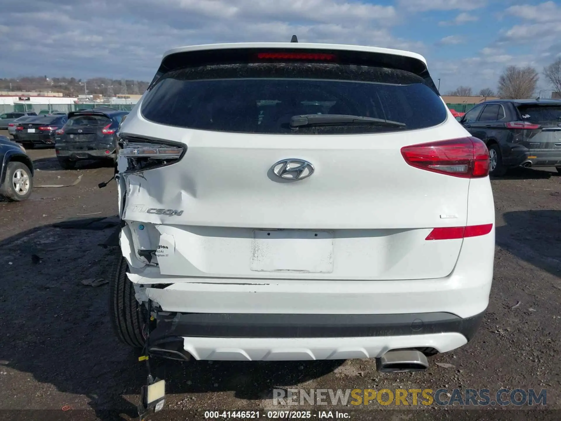 15 Photograph of a damaged car KM8J3CAL2KU949093 HYUNDAI TUCSON 2019