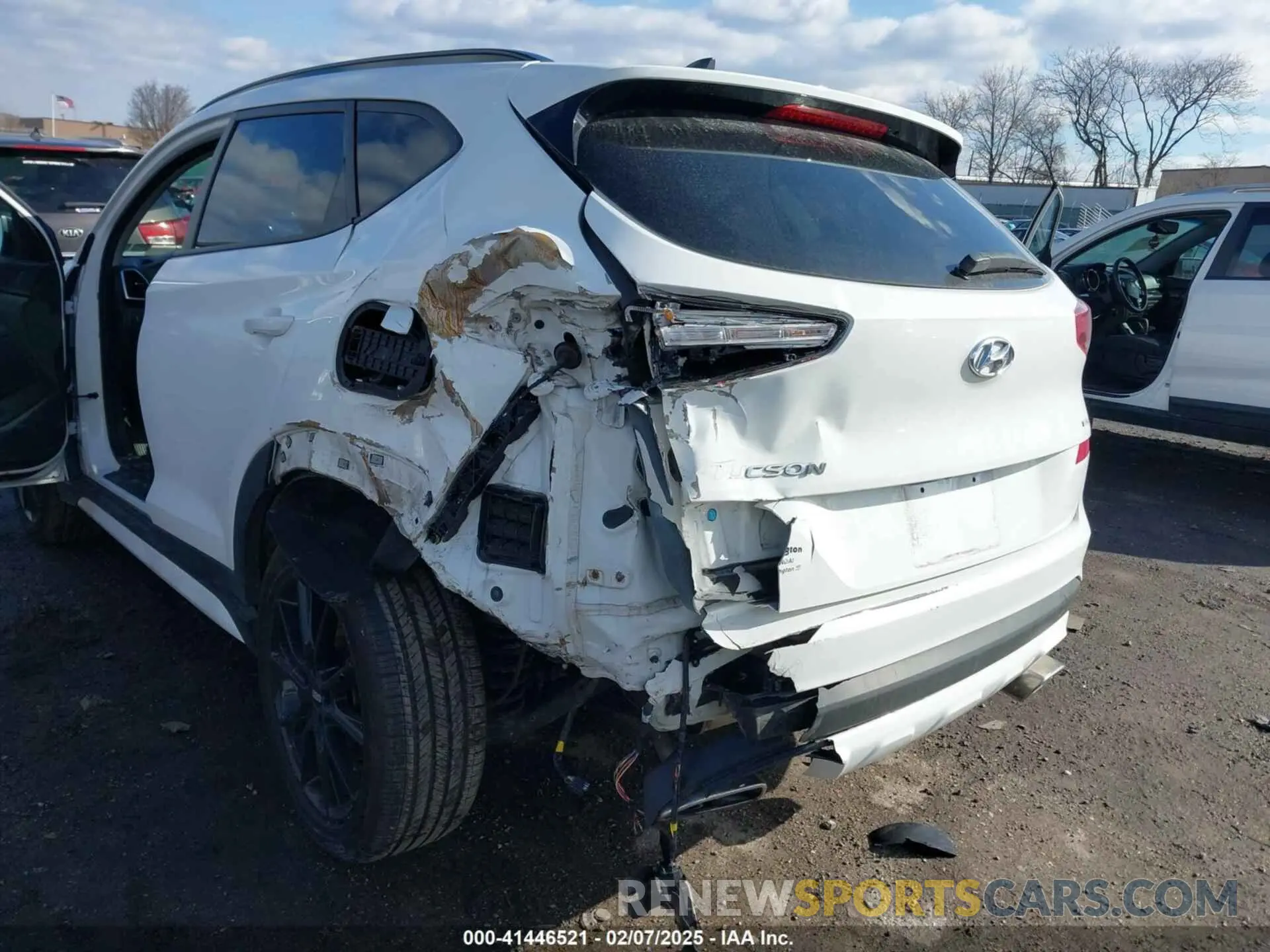6 Photograph of a damaged car KM8J3CAL2KU949093 HYUNDAI TUCSON 2019