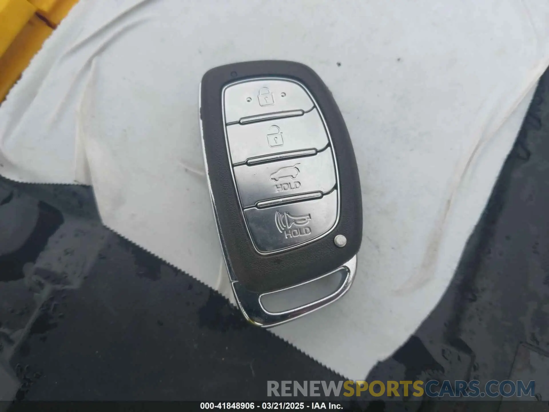 11 Photograph of a damaged car KM8J3CAL3KU040750 HYUNDAI TUCSON 2019