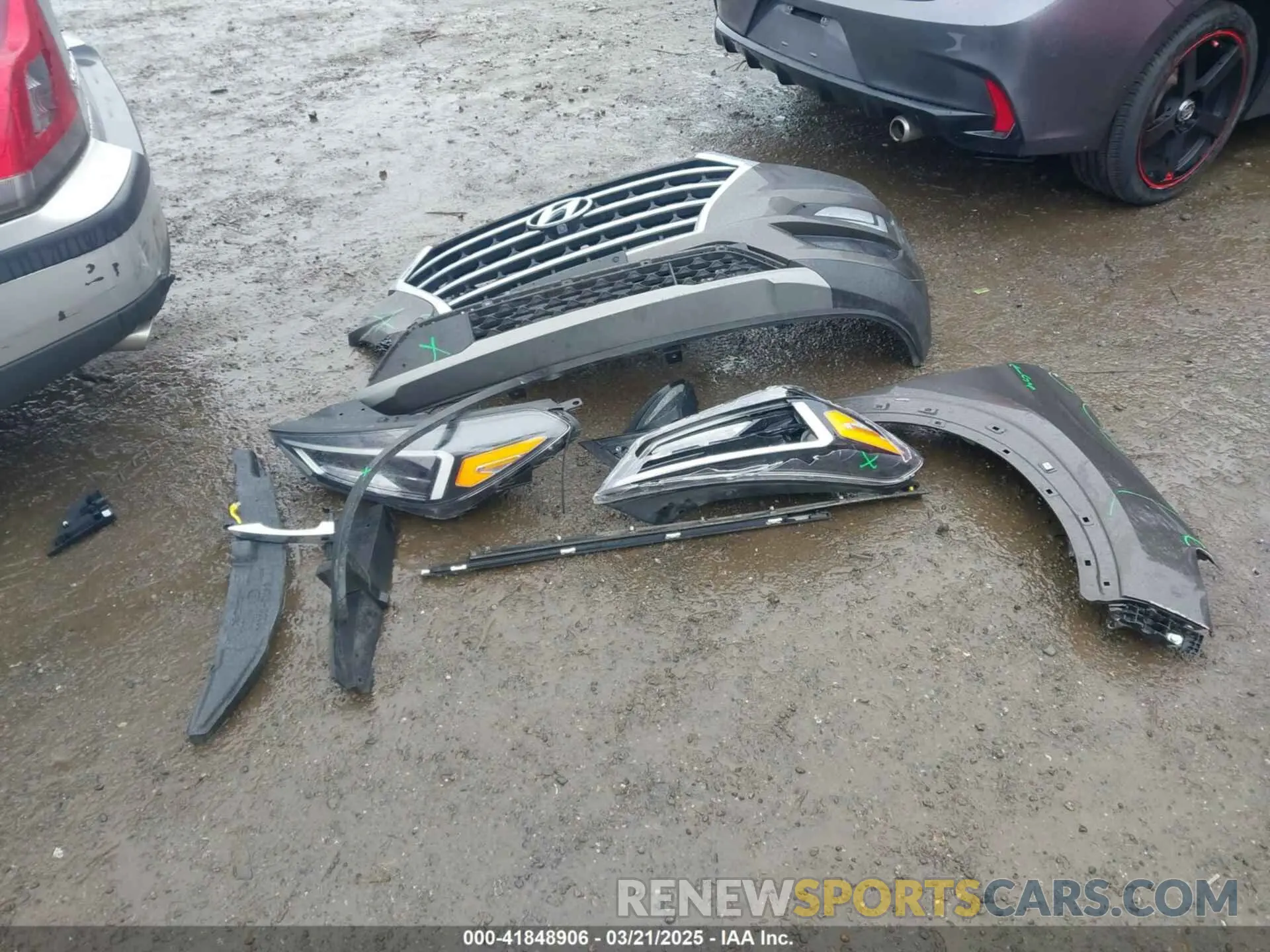 12 Photograph of a damaged car KM8J3CAL3KU040750 HYUNDAI TUCSON 2019