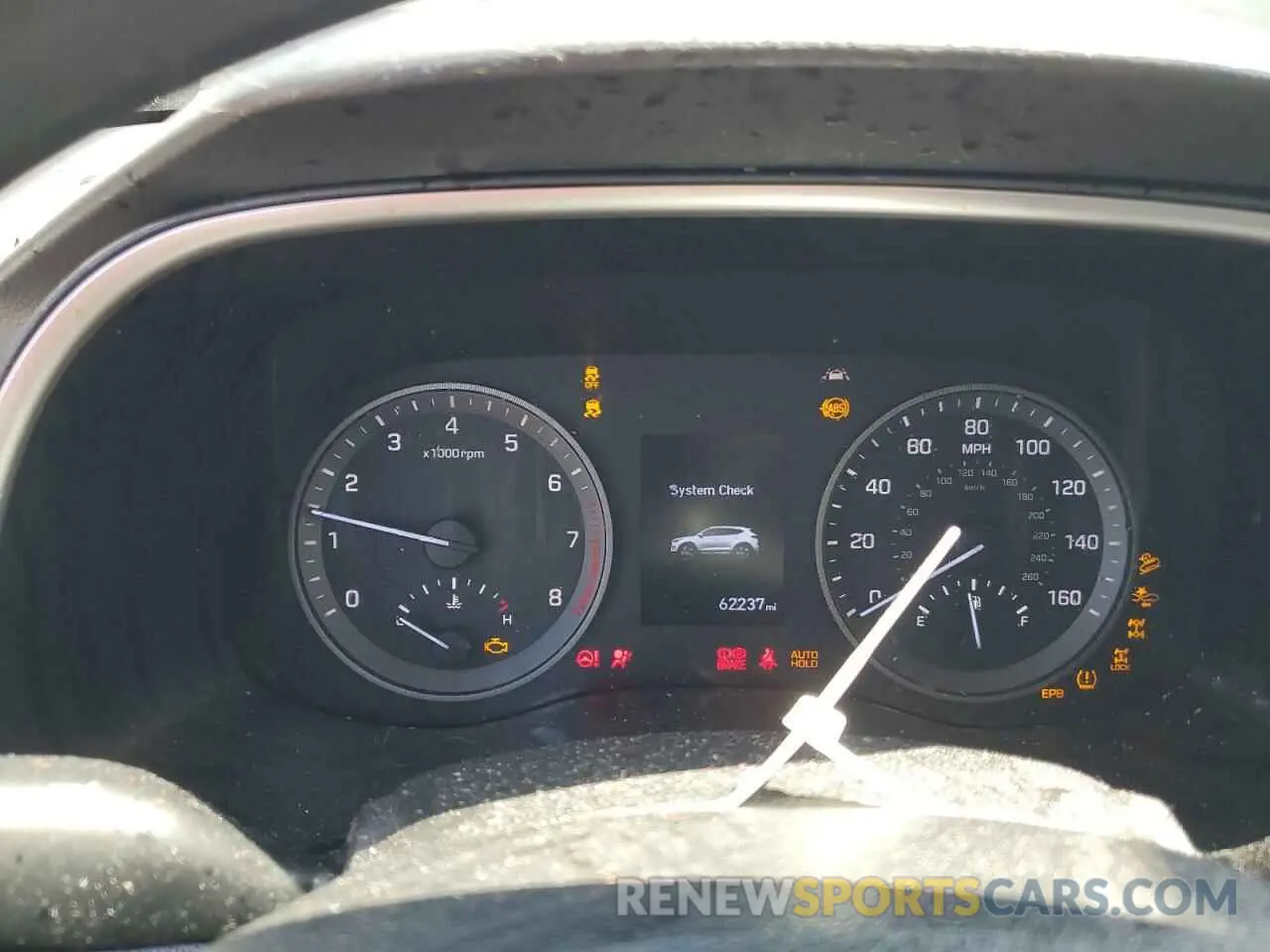 9 Photograph of a damaged car KM8J3CAL3KU962242 HYUNDAI TUCSON 2019