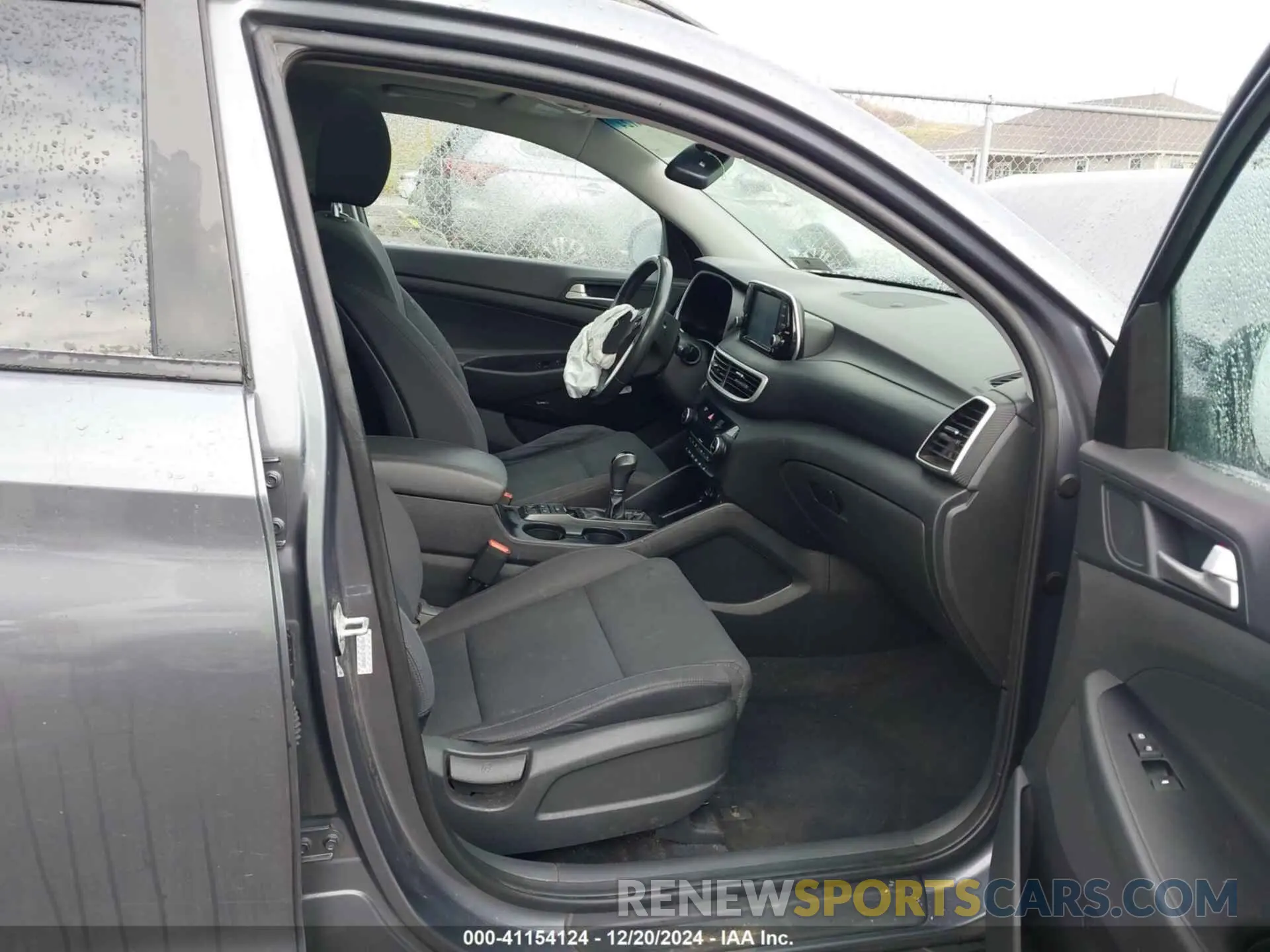 5 Photograph of a damaged car KM8J3CAL3KU990607 HYUNDAI TUCSON 2019