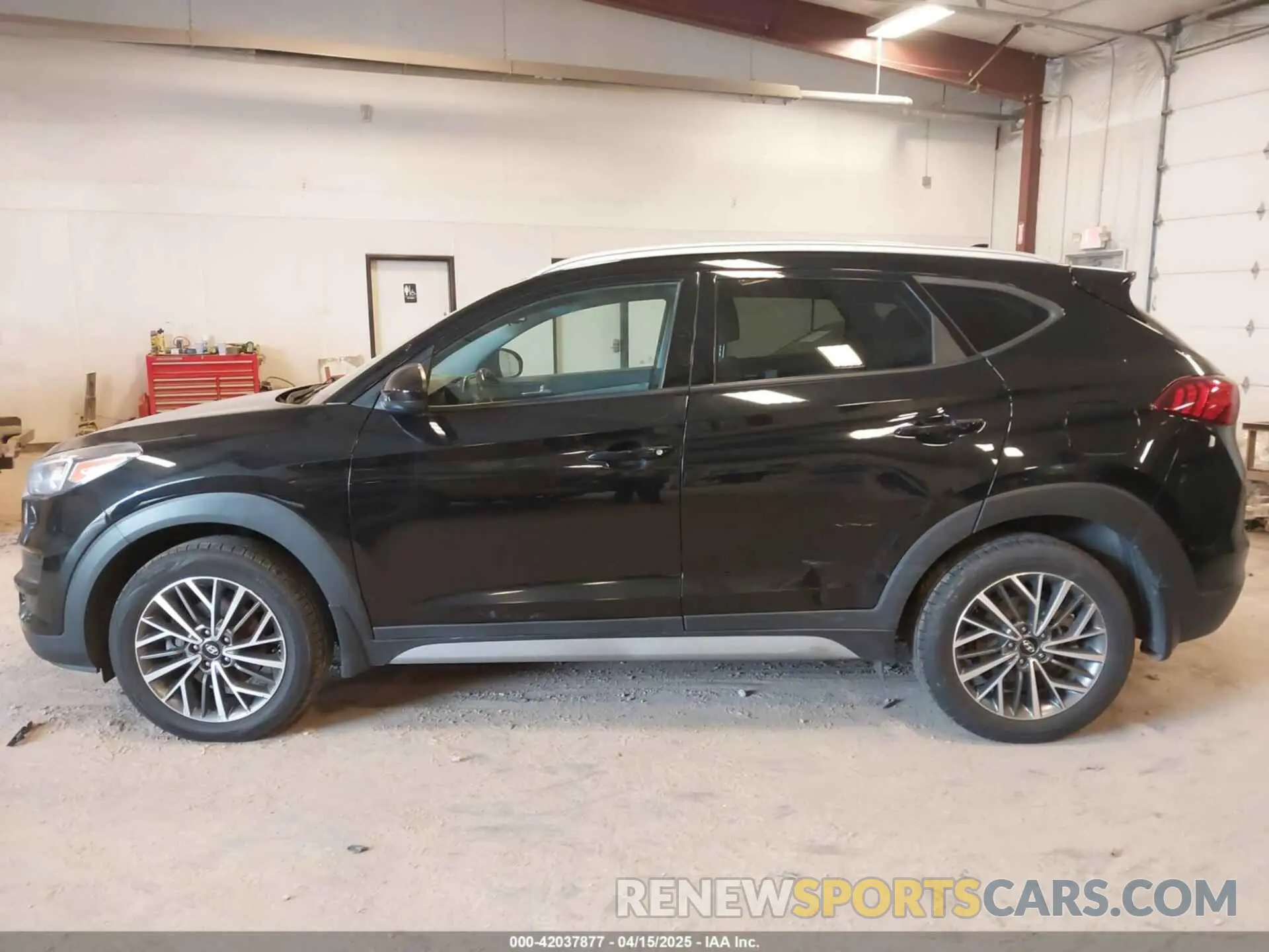 15 Photograph of a damaged car KM8J3CAL6KU932121 HYUNDAI TUCSON 2019