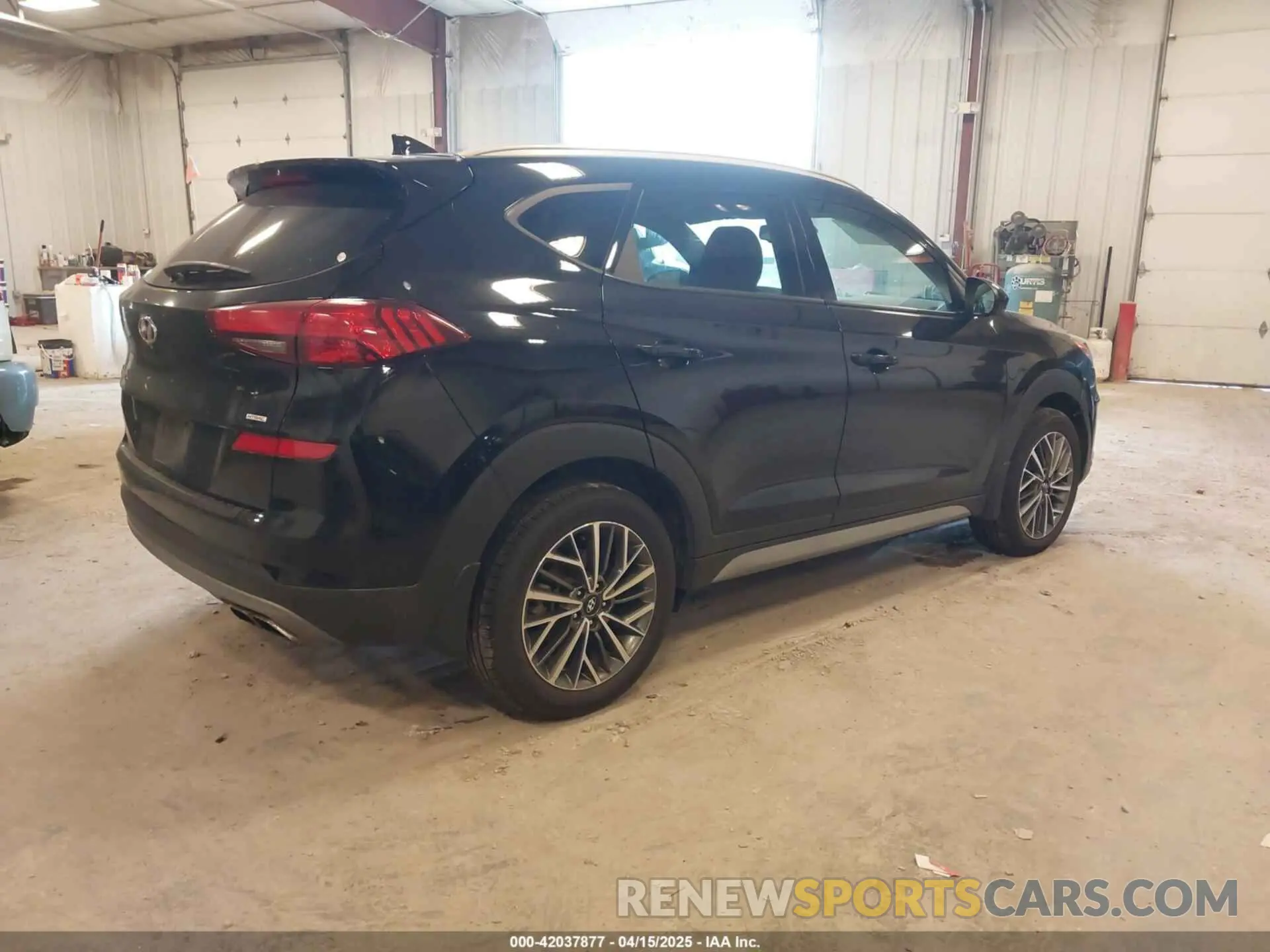 4 Photograph of a damaged car KM8J3CAL6KU932121 HYUNDAI TUCSON 2019