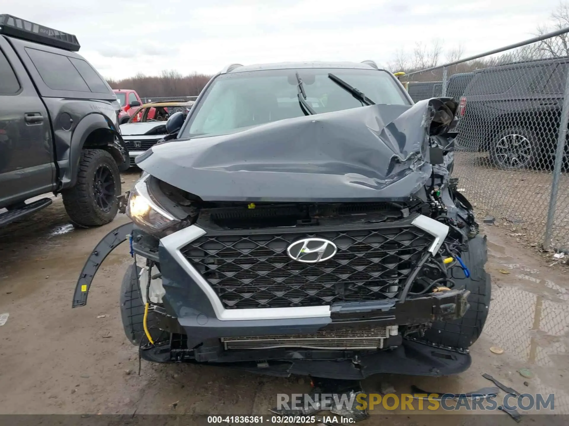 12 Photograph of a damaged car KM8J3CAL7KU076246 HYUNDAI TUCSON 2019