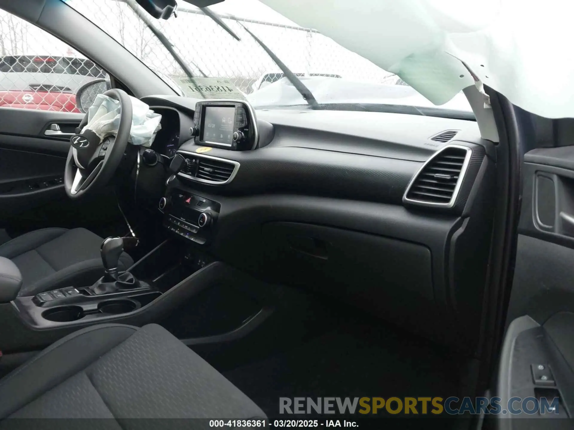 5 Photograph of a damaged car KM8J3CAL7KU076246 HYUNDAI TUCSON 2019