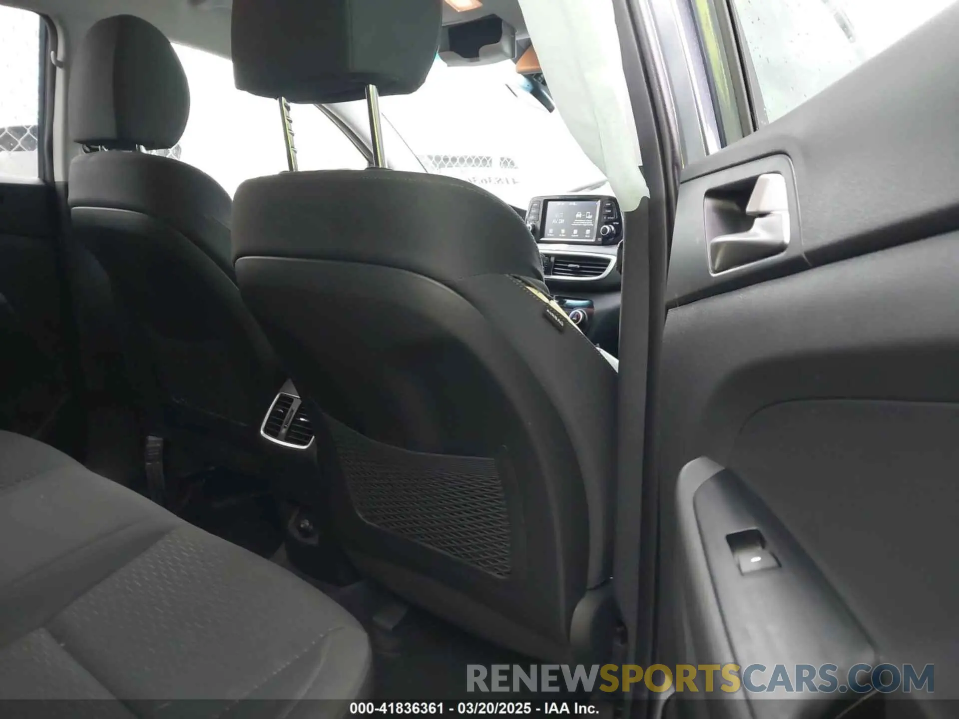 8 Photograph of a damaged car KM8J3CAL7KU076246 HYUNDAI TUCSON 2019