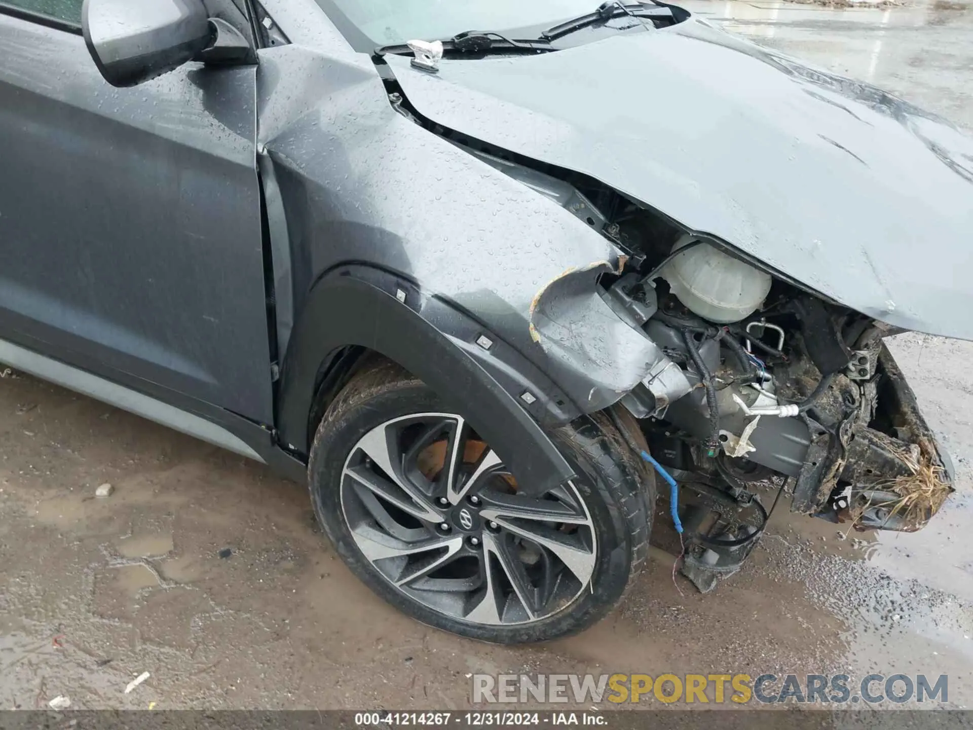 19 Photograph of a damaged car KM8J3CAL8KU065577 HYUNDAI TUCSON 2019