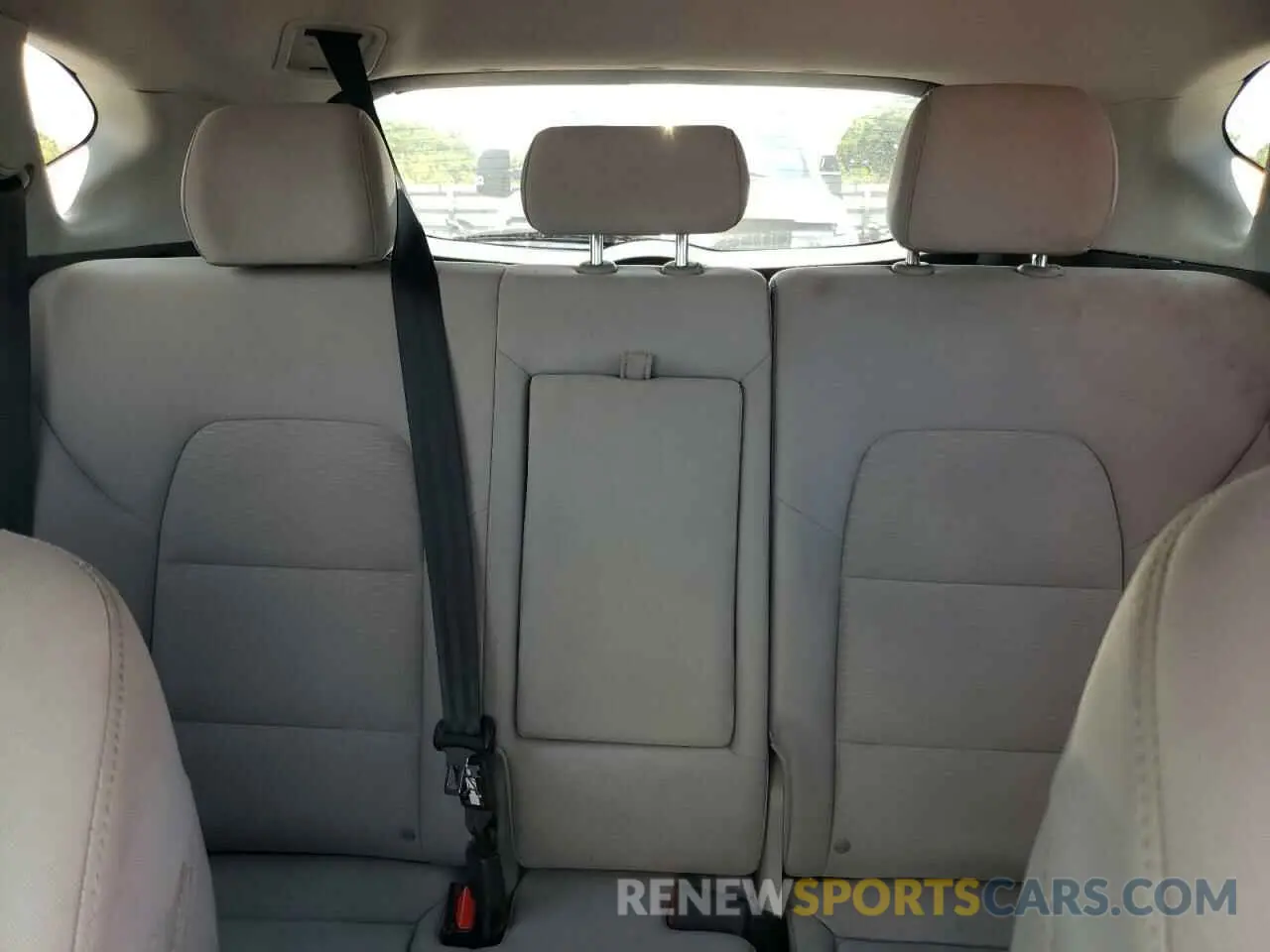 10 Photograph of a damaged car KM8J23A43LU094577 HYUNDAI TUCSON 2020