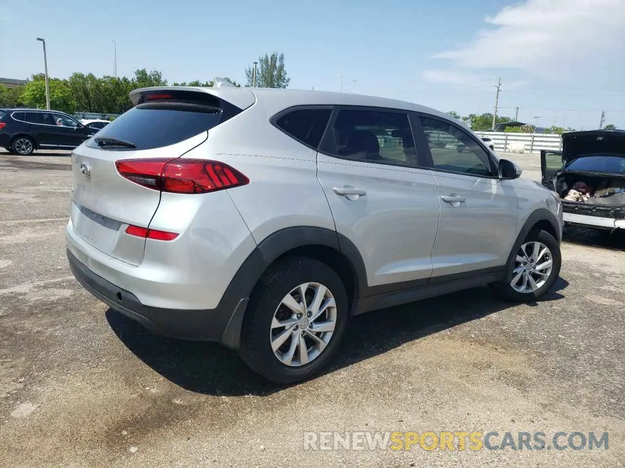 3 Photograph of a damaged car KM8J23A43LU094577 HYUNDAI TUCSON 2020