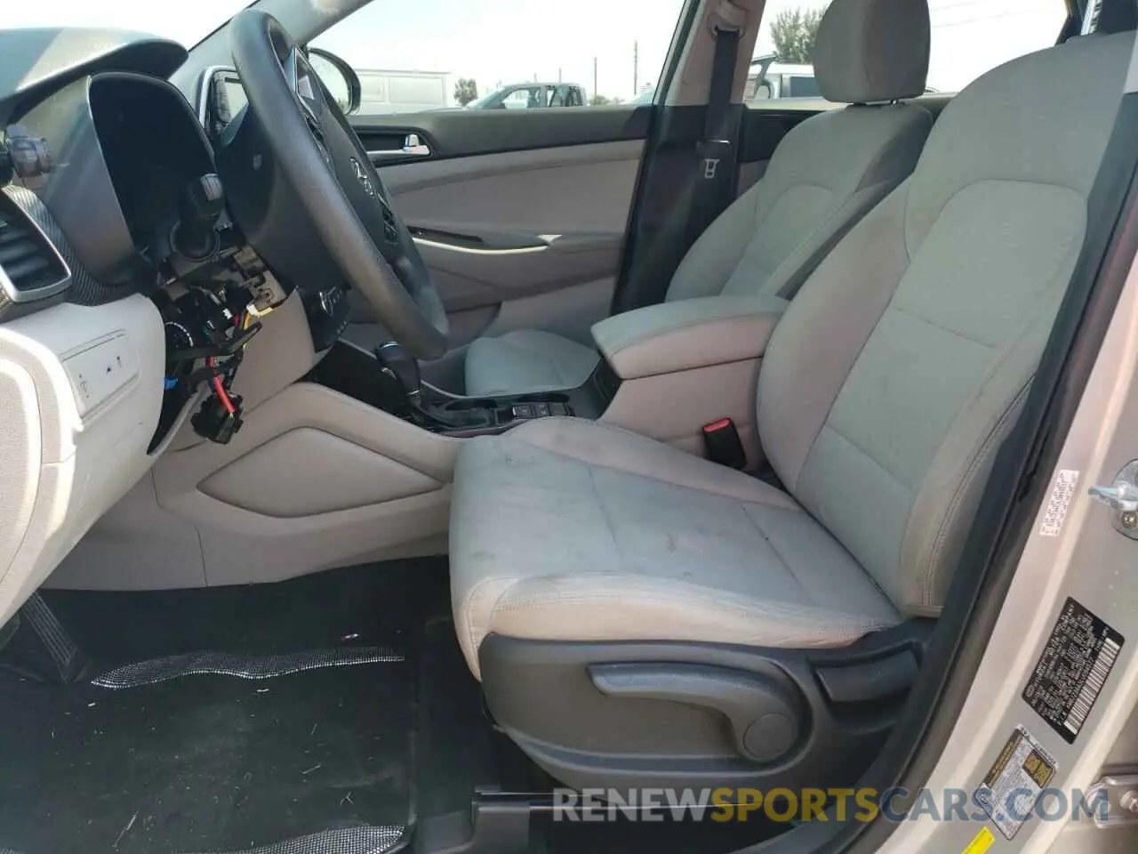 7 Photograph of a damaged car KM8J23A43LU094577 HYUNDAI TUCSON 2020