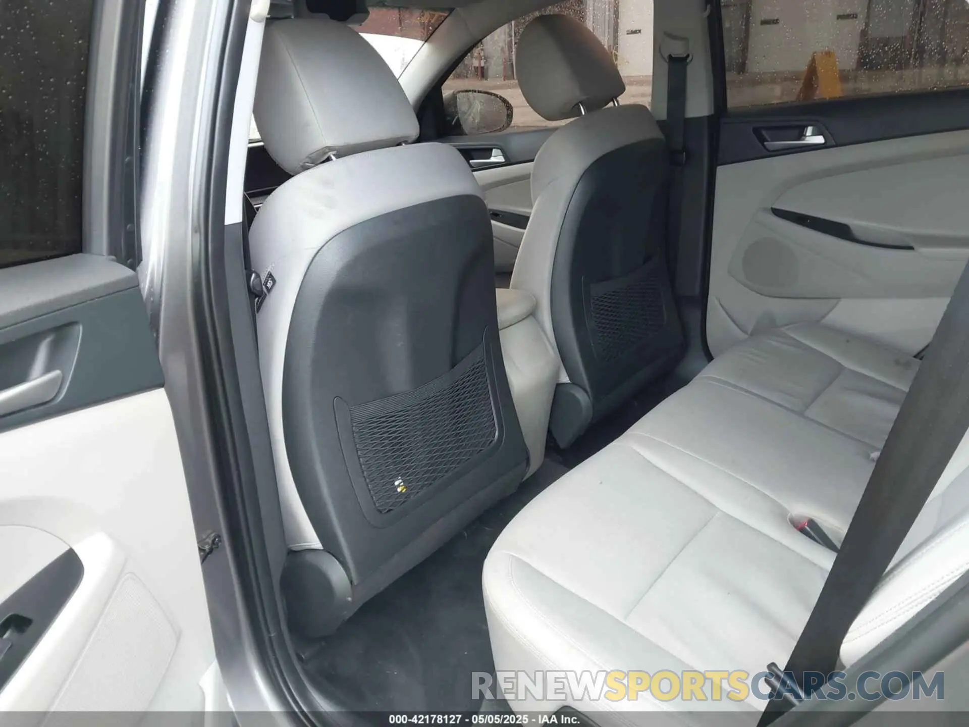 8 Photograph of a damaged car KM8J23A43LU115525 HYUNDAI TUCSON 2020