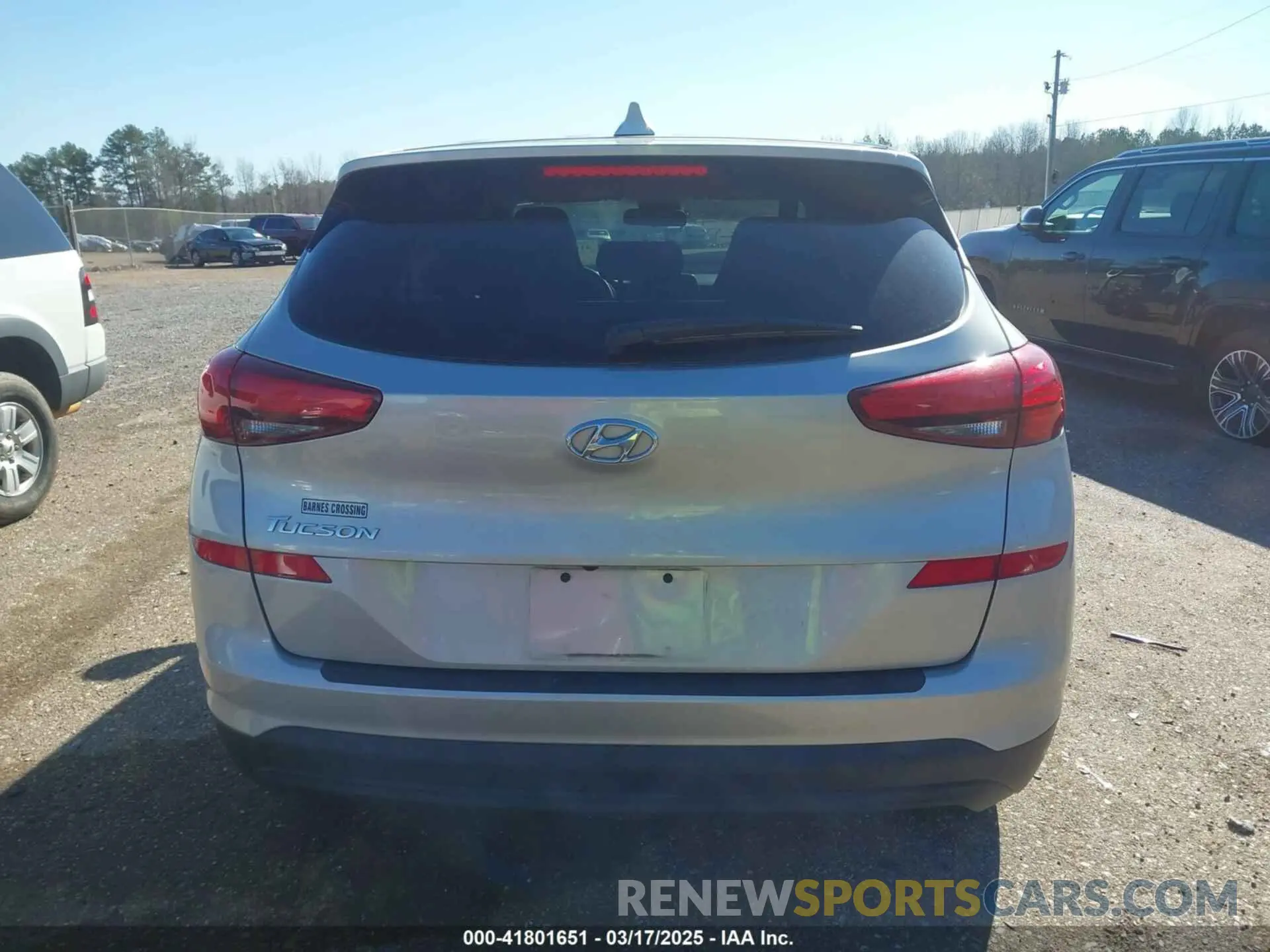 17 Photograph of a damaged car KM8J23A43LU235115 HYUNDAI TUCSON 2020