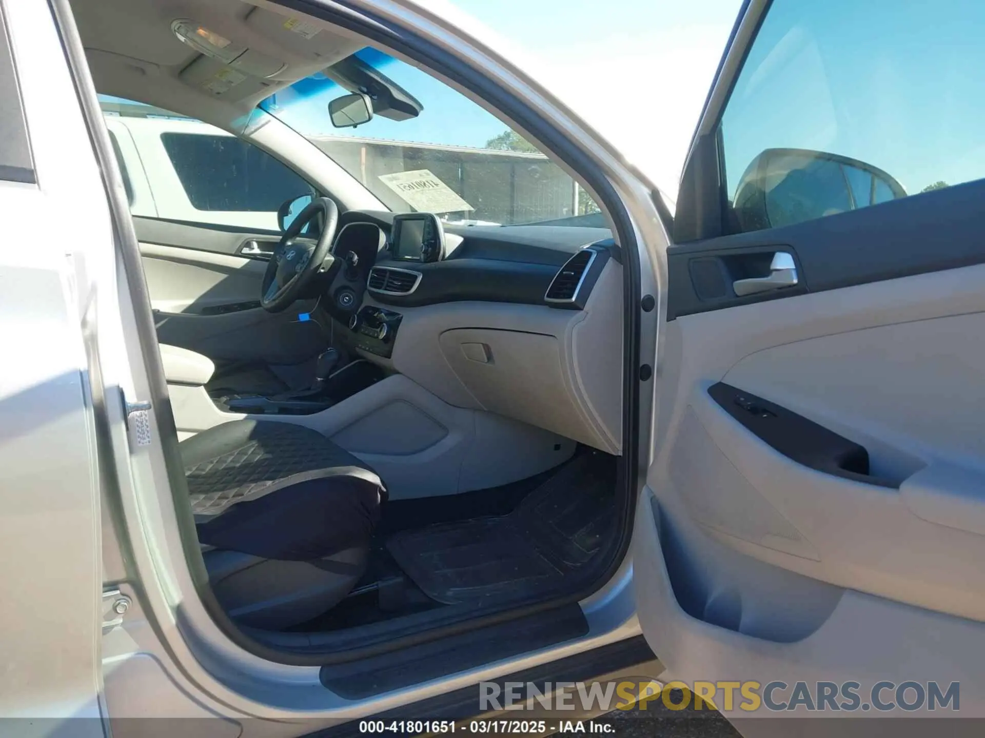 5 Photograph of a damaged car KM8J23A43LU235115 HYUNDAI TUCSON 2020