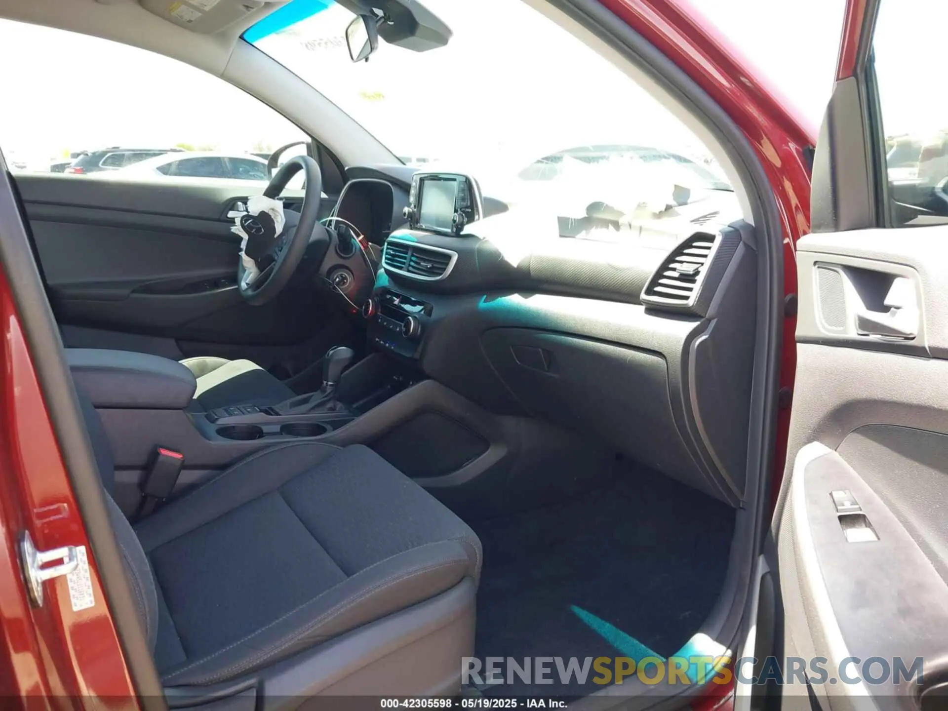 5 Photograph of a damaged car KM8J23A45LU116031 HYUNDAI TUCSON 2020