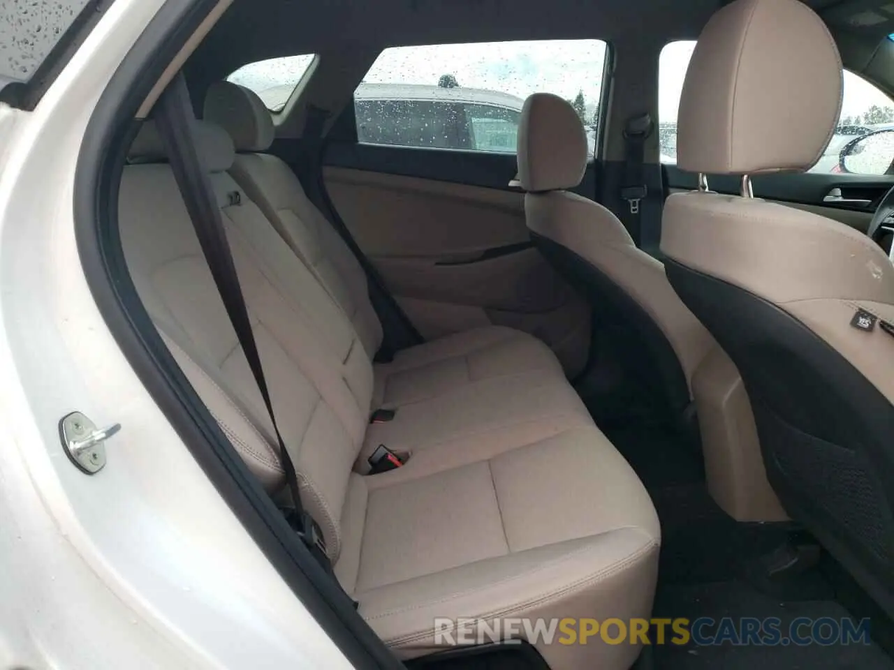11 Photograph of a damaged car KM8J23A46LU189439 HYUNDAI TUCSON 2020