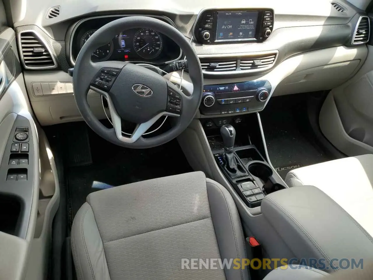 8 Photograph of a damaged car KM8J23A48LU106061 HYUNDAI TUCSON 2020