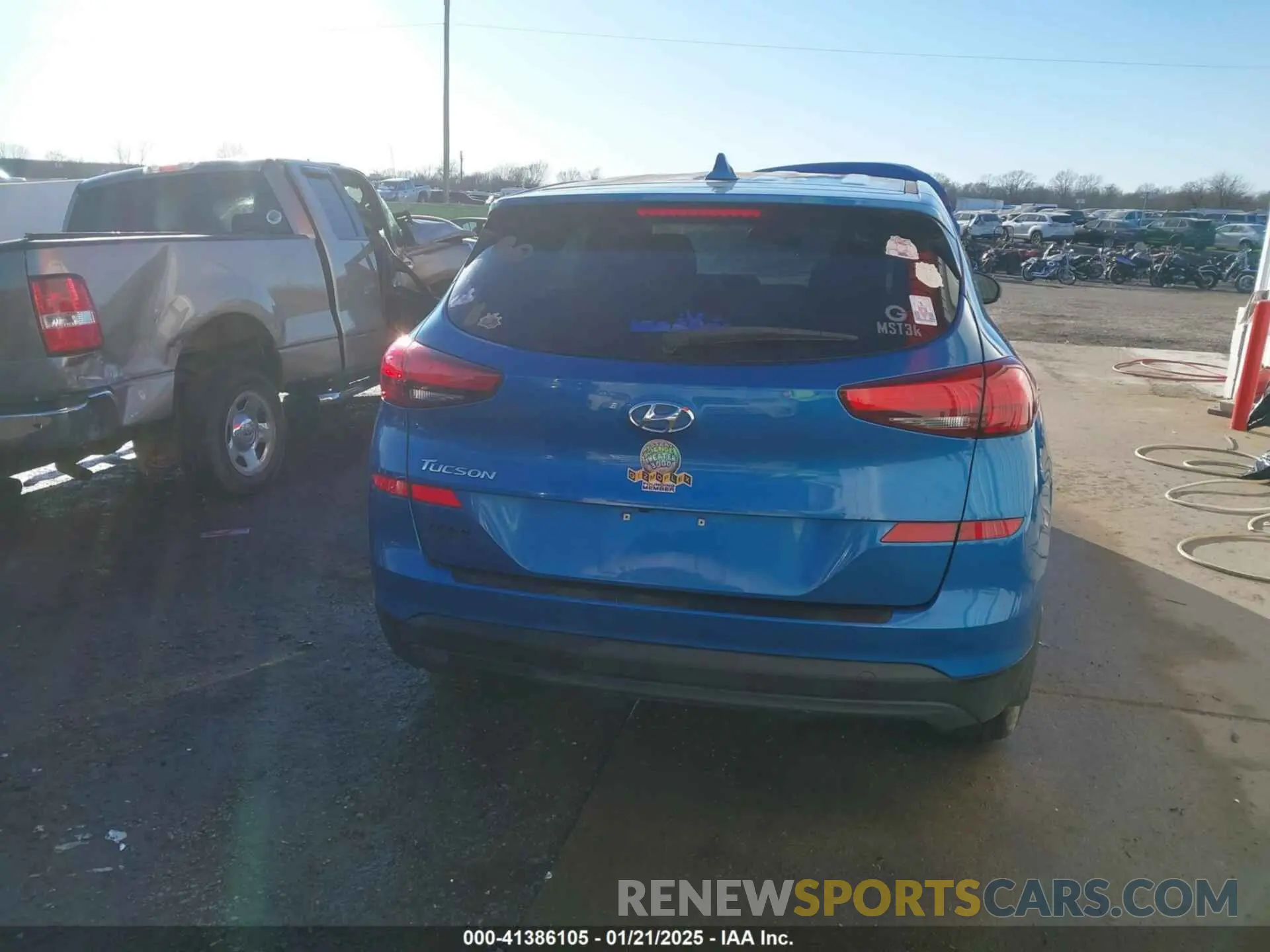 17 Photograph of a damaged car KM8J23A49LU190102 HYUNDAI TUCSON 2020