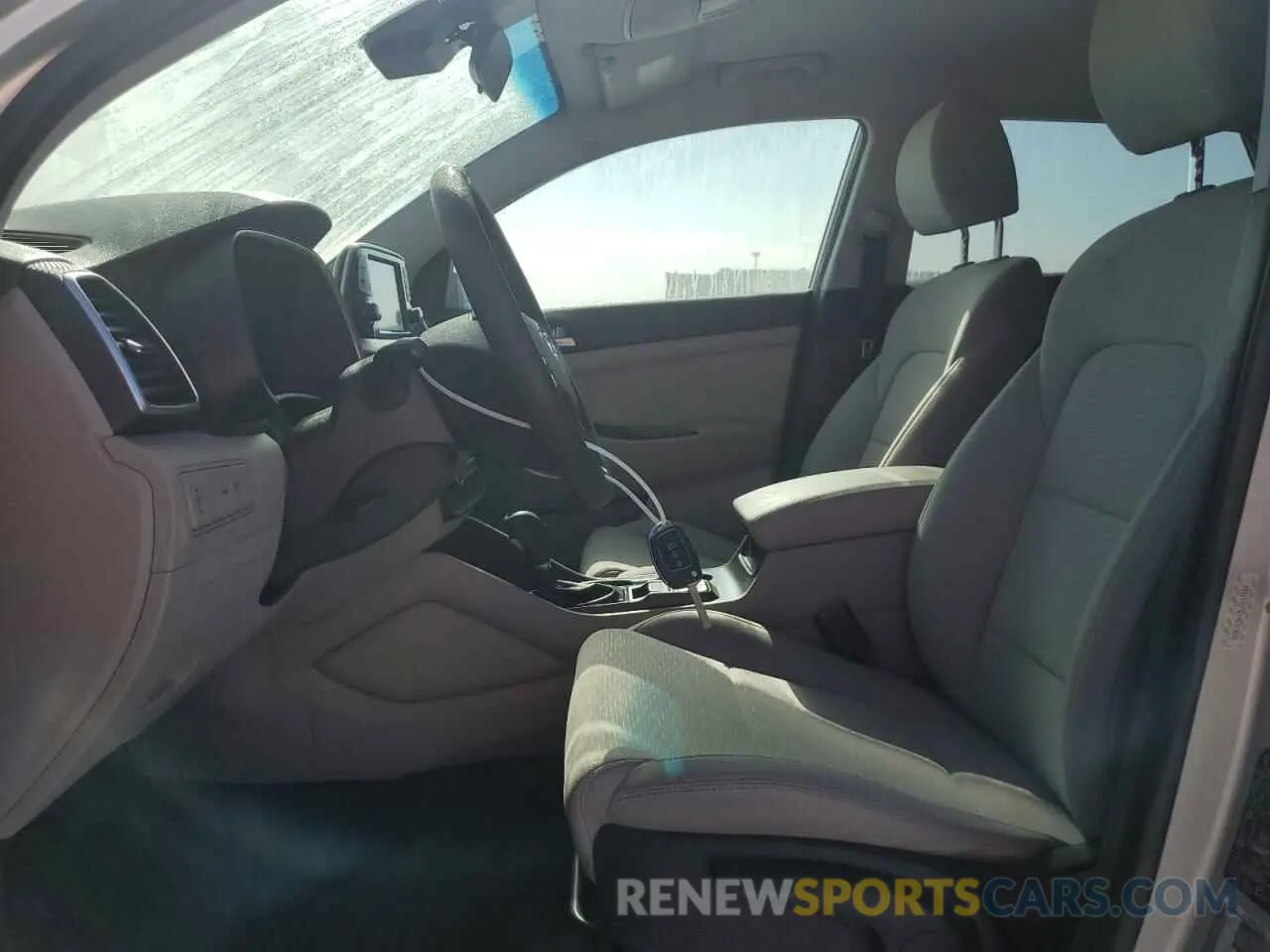 7 Photograph of a damaged car KM8J23A49LU242506 HYUNDAI TUCSON 2020