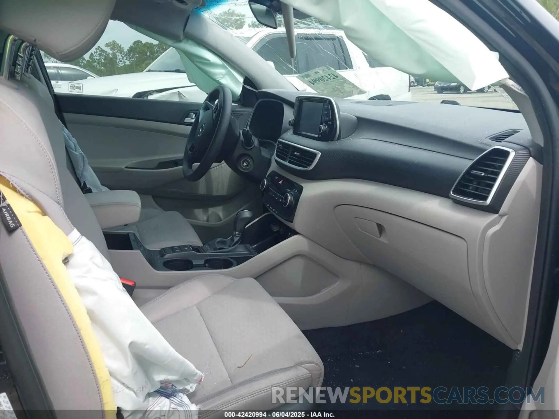 5 Photograph of a damaged car KM8J23A4XLU076027 HYUNDAI TUCSON 2020