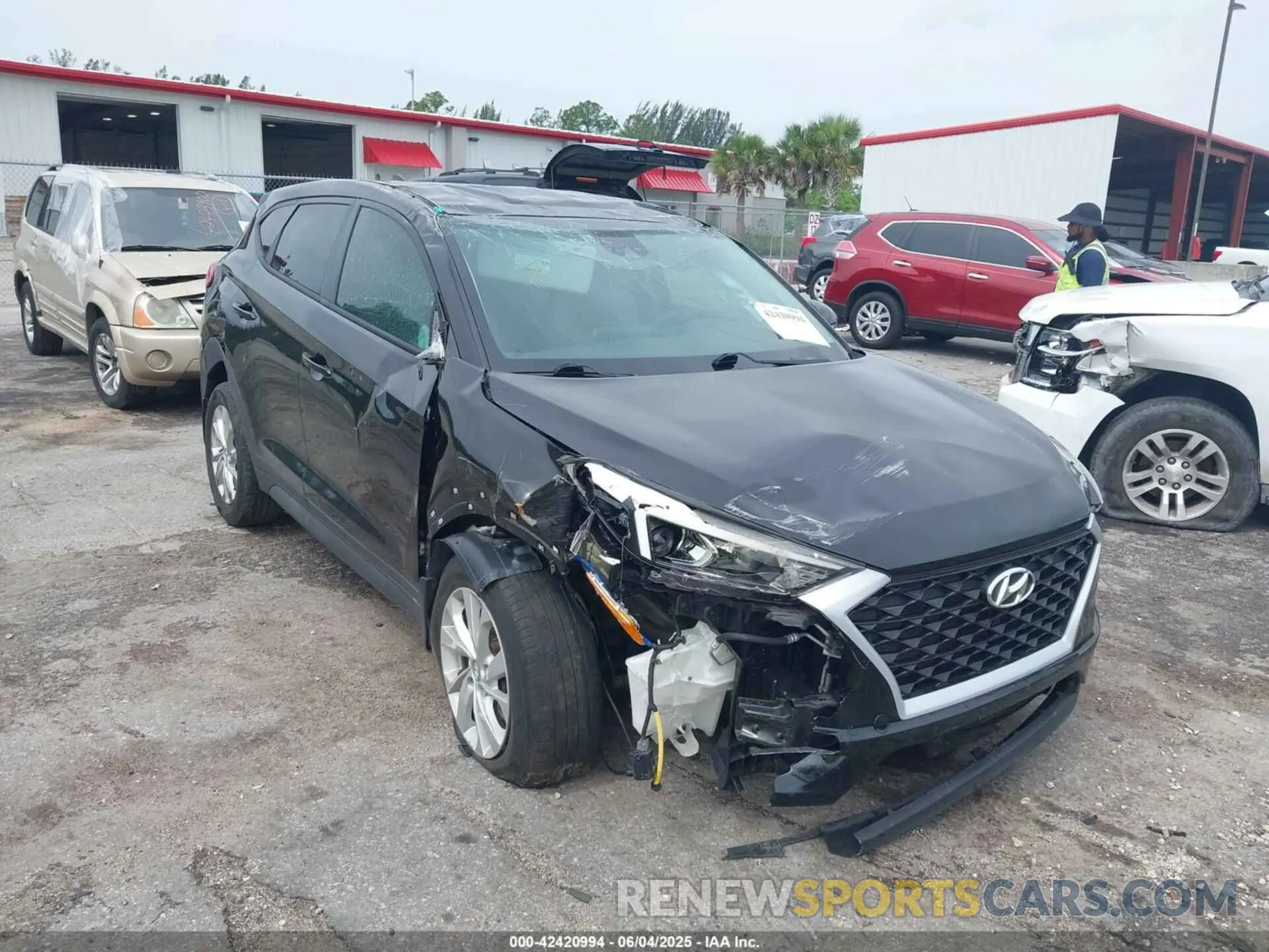 6 Photograph of a damaged car KM8J23A4XLU076027 HYUNDAI TUCSON 2020