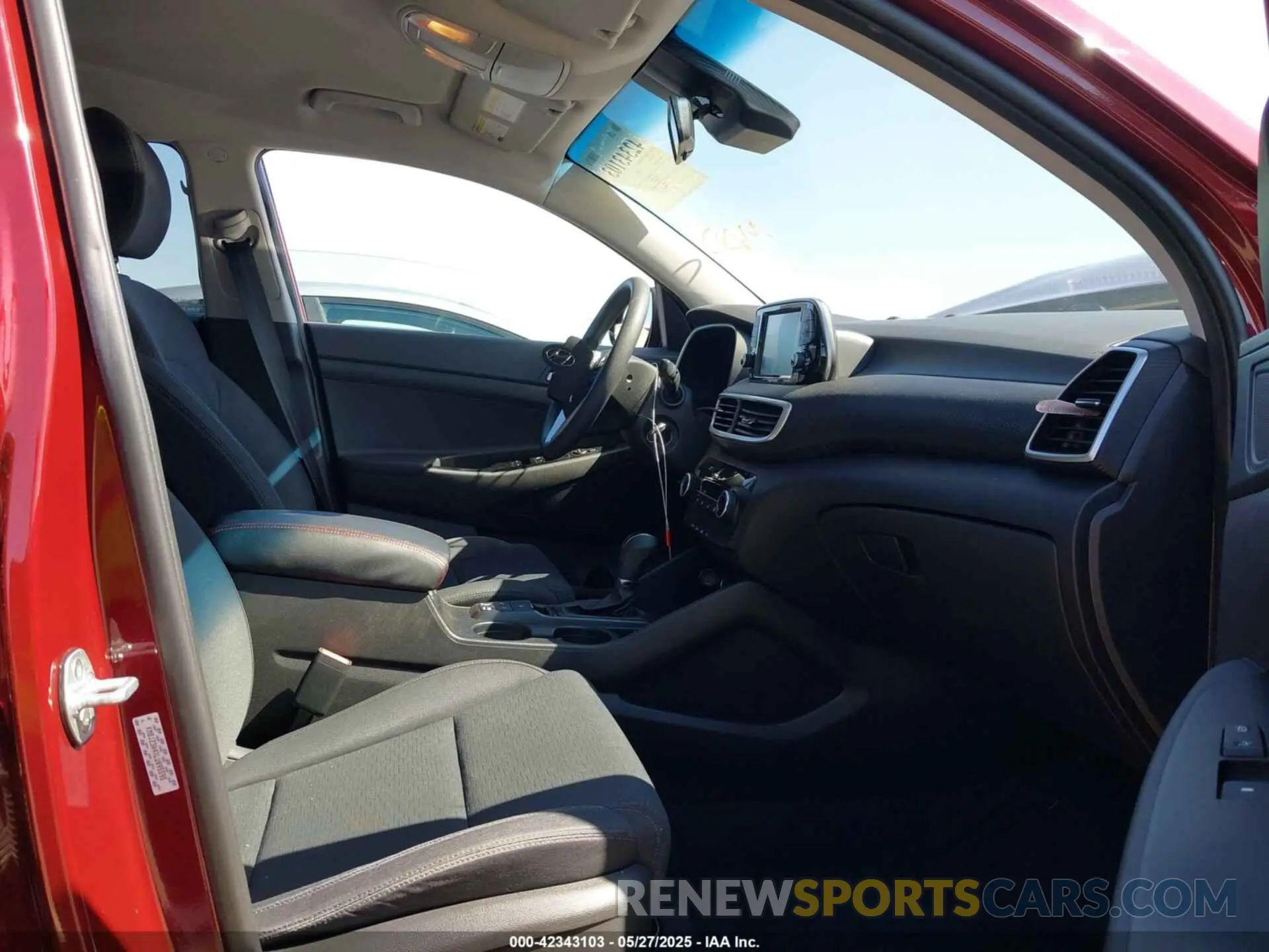 5 Photograph of a damaged car KM8J23A4XLU095595 HYUNDAI TUCSON 2020