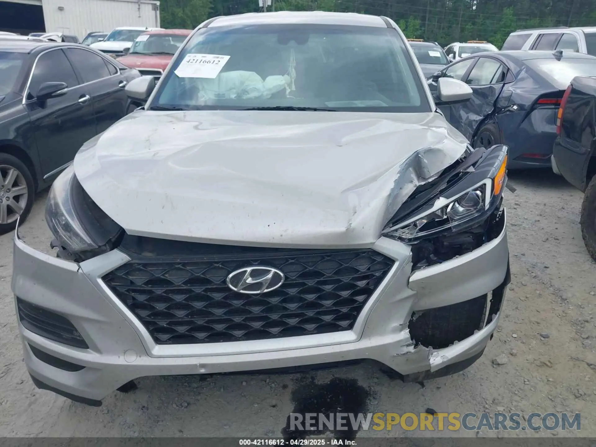 12 Photograph of a damaged car KM8J2CA40LU175326 HYUNDAI TUCSON 2020