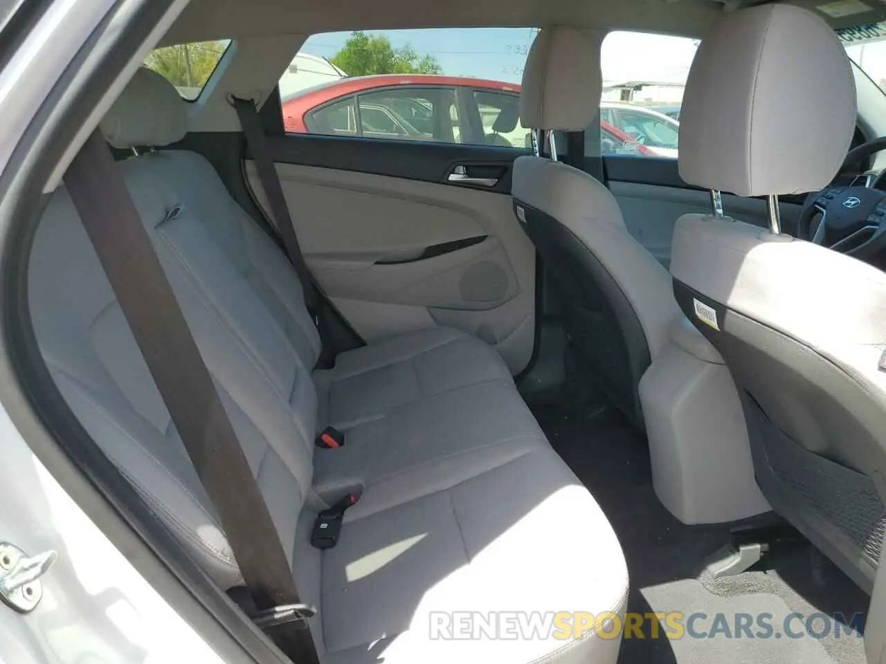11 Photograph of a damaged car KM8J2CA41LU157465 HYUNDAI TUCSON 2020
