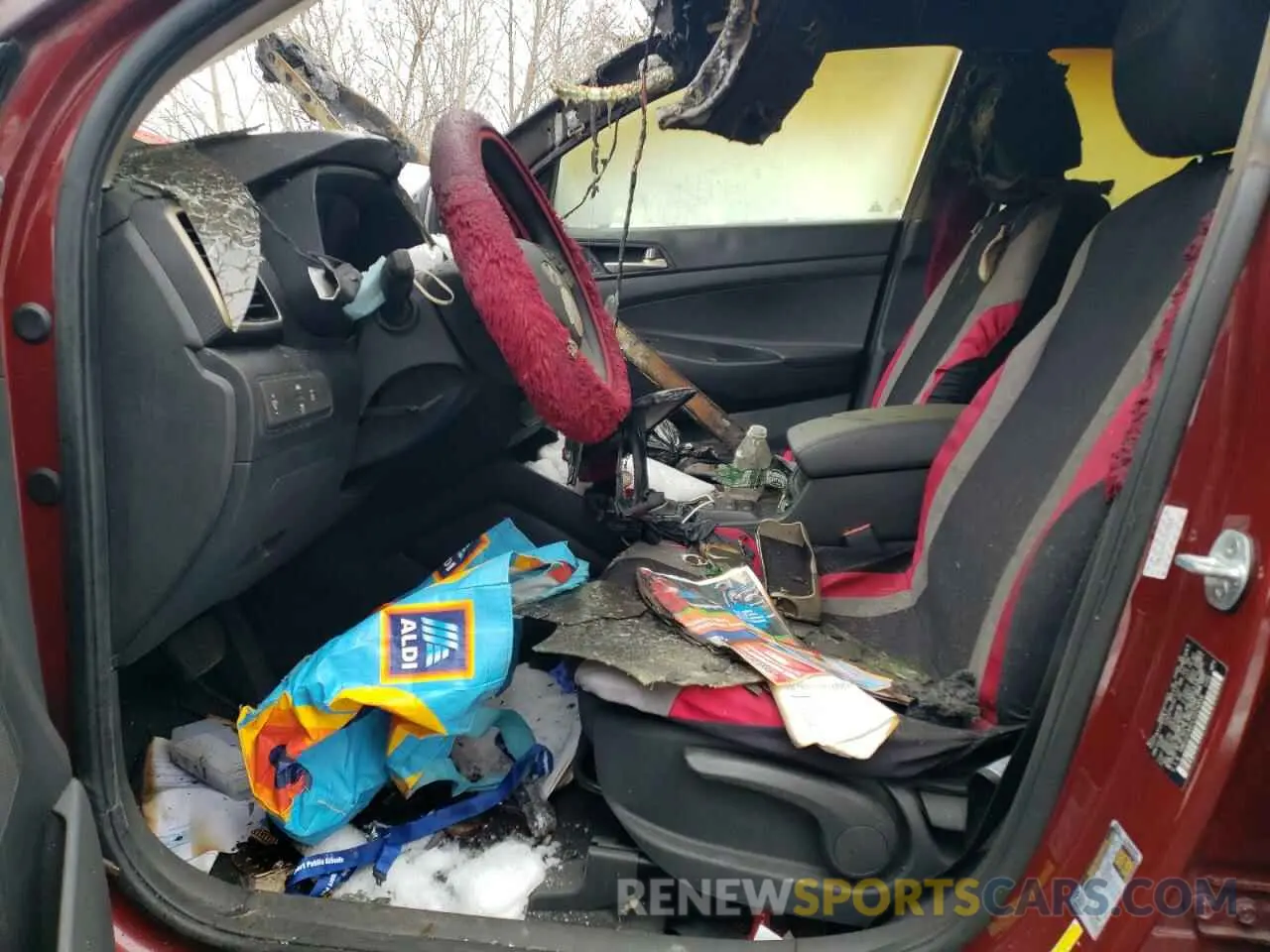 7 Photograph of a damaged car KM8J2CA41LU225859 HYUNDAI TUCSON 2020