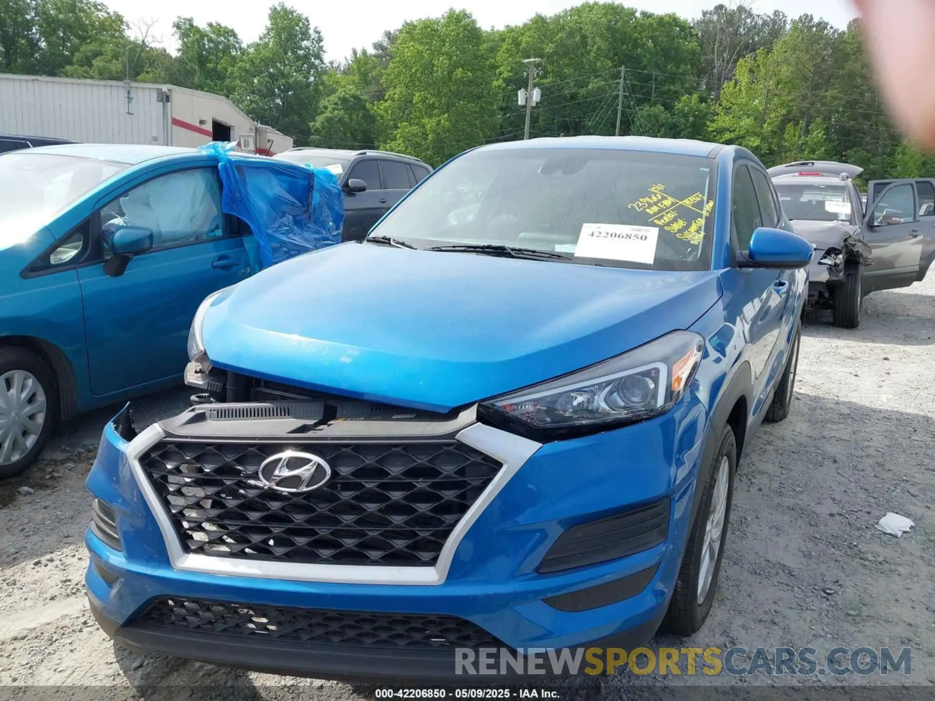 12 Photograph of a damaged car KM8J2CA42LU087393 HYUNDAI TUCSON 2020