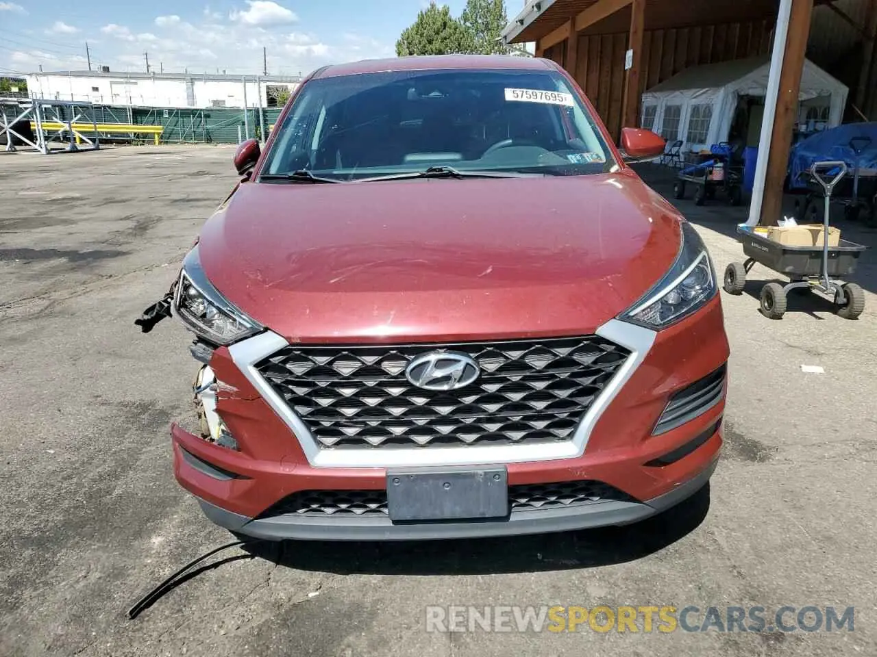 5 Photograph of a damaged car KM8J2CA44LU237651 HYUNDAI TUCSON 2020