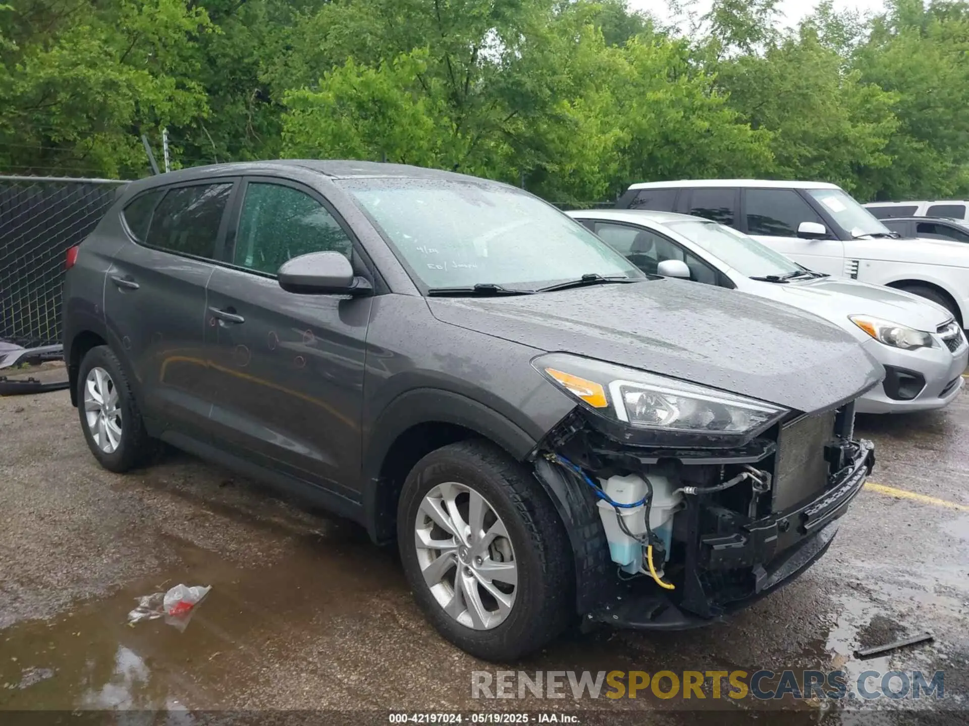 1 Photograph of a damaged car KM8J2CA45LU081250 HYUNDAI TUCSON 2020