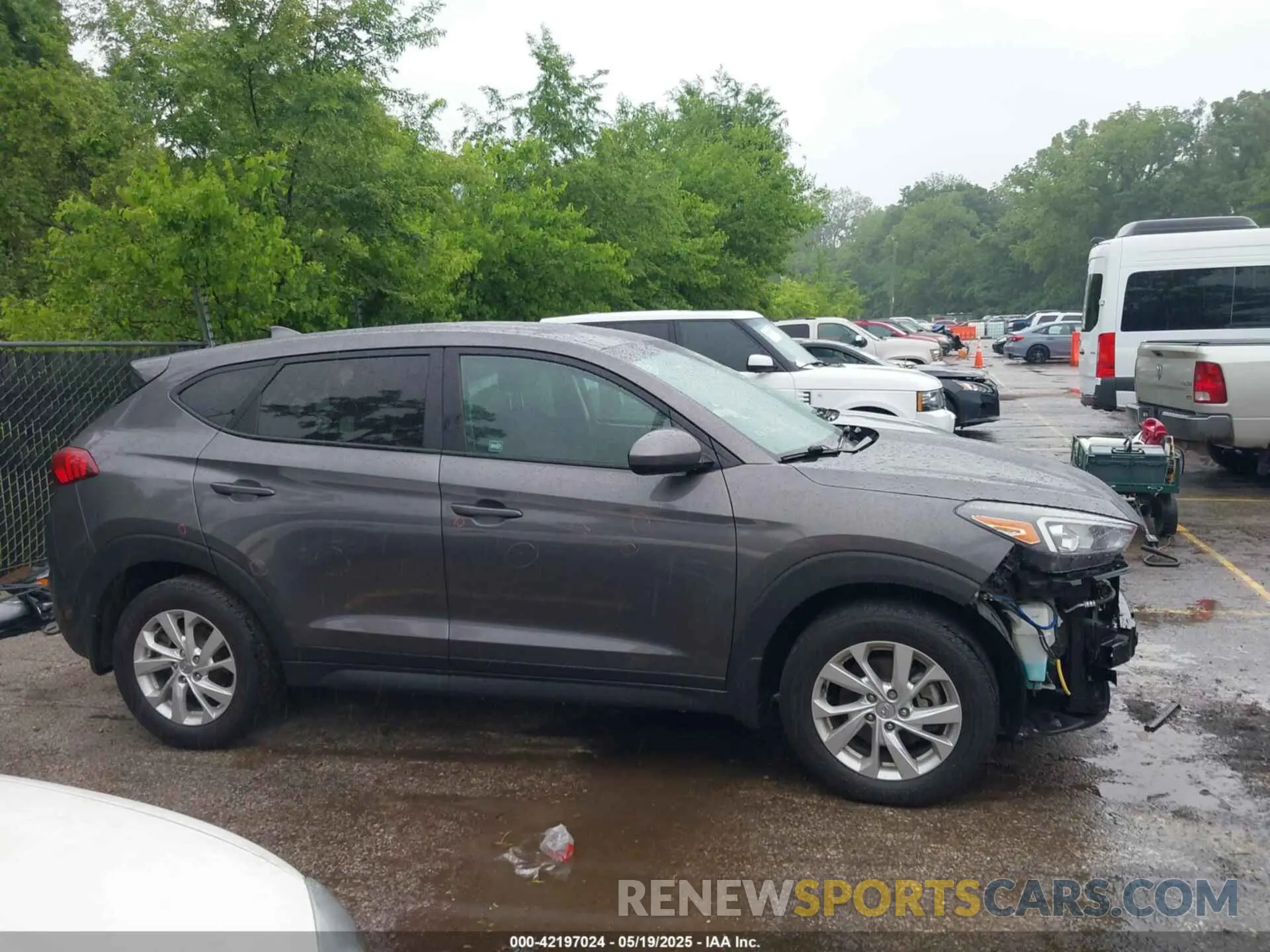 14 Photograph of a damaged car KM8J2CA45LU081250 HYUNDAI TUCSON 2020
