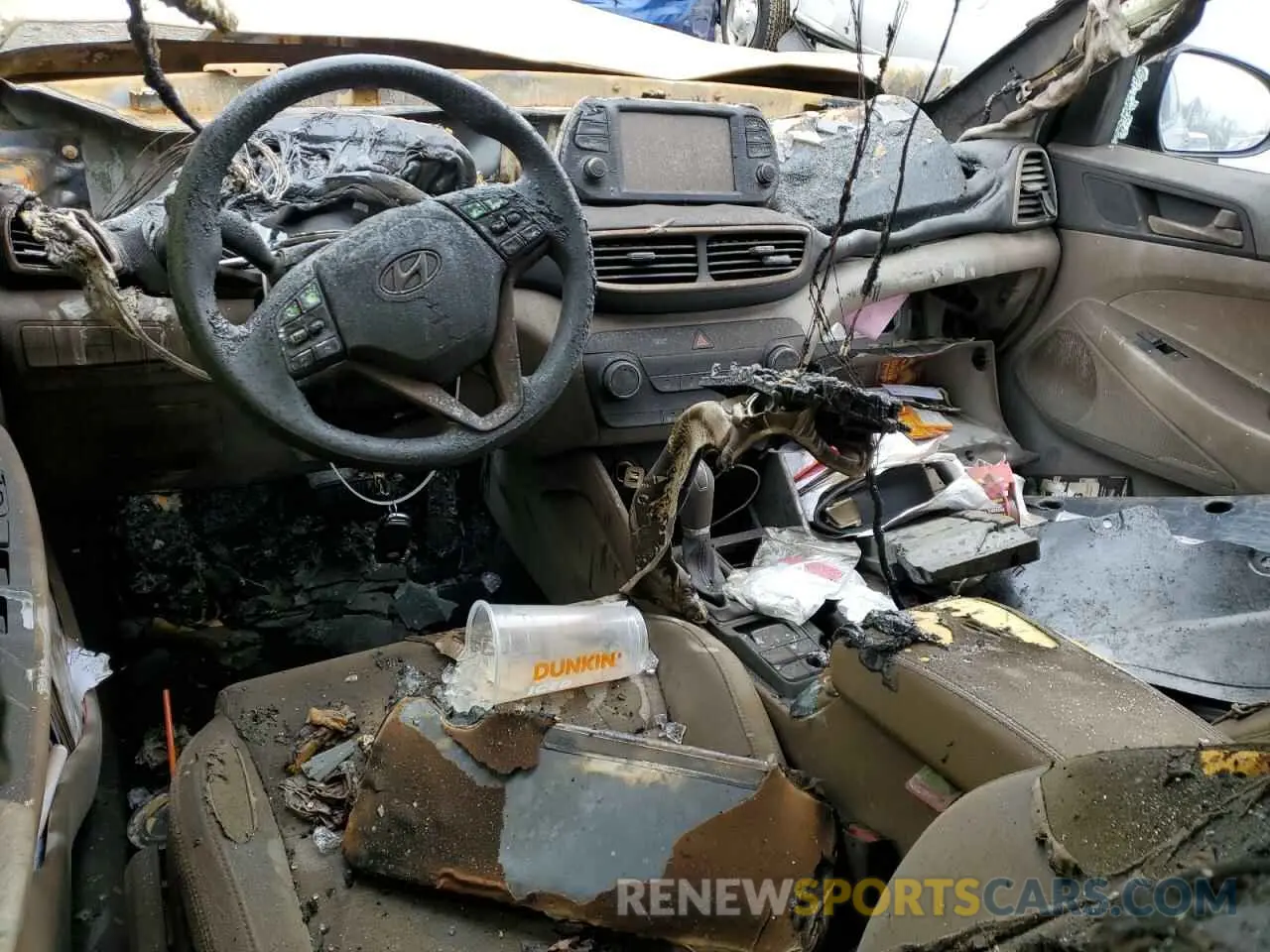 8 Photograph of a damaged car KM8J2CA45LU094418 HYUNDAI TUCSON 2020