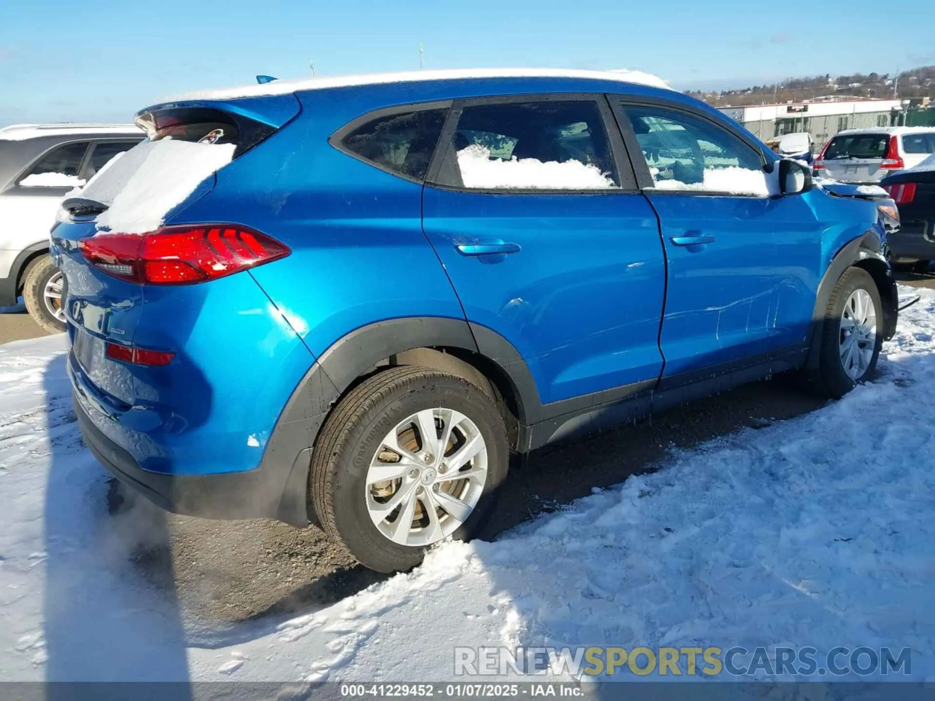 4 Photograph of a damaged car KM8J2CA45LU110777 HYUNDAI TUCSON 2020