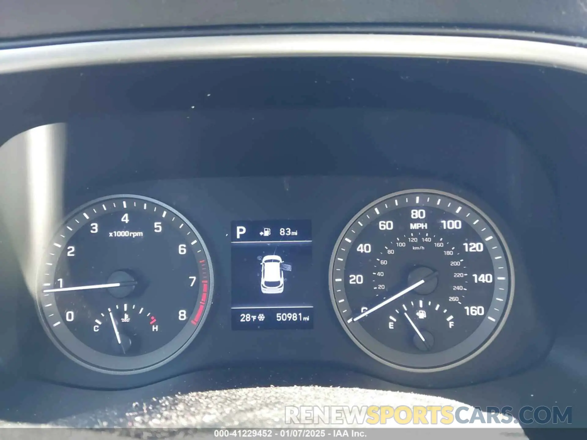 7 Photograph of a damaged car KM8J2CA45LU110777 HYUNDAI TUCSON 2020