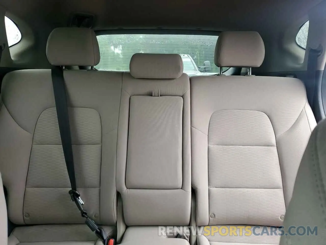 10 Photograph of a damaged car KM8J2CA45LU149918 HYUNDAI TUCSON 2020
