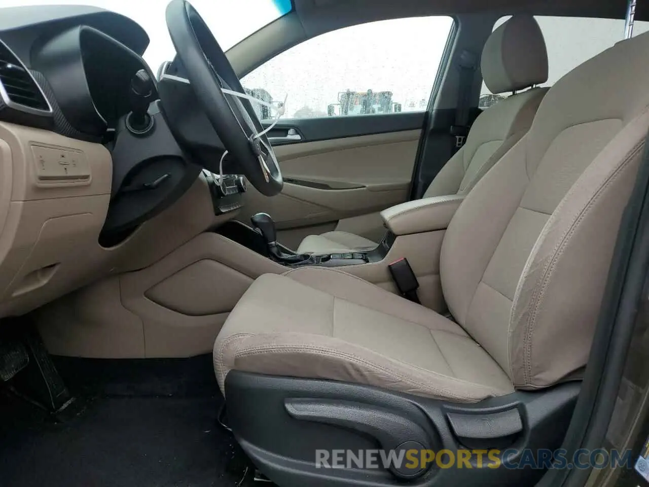 7 Photograph of a damaged car KM8J2CA45LU149918 HYUNDAI TUCSON 2020