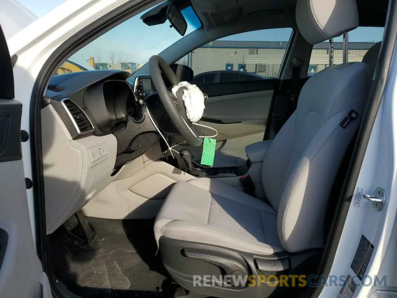 7 Photograph of a damaged car KM8J2CA45LU244611 HYUNDAI TUCSON 2020