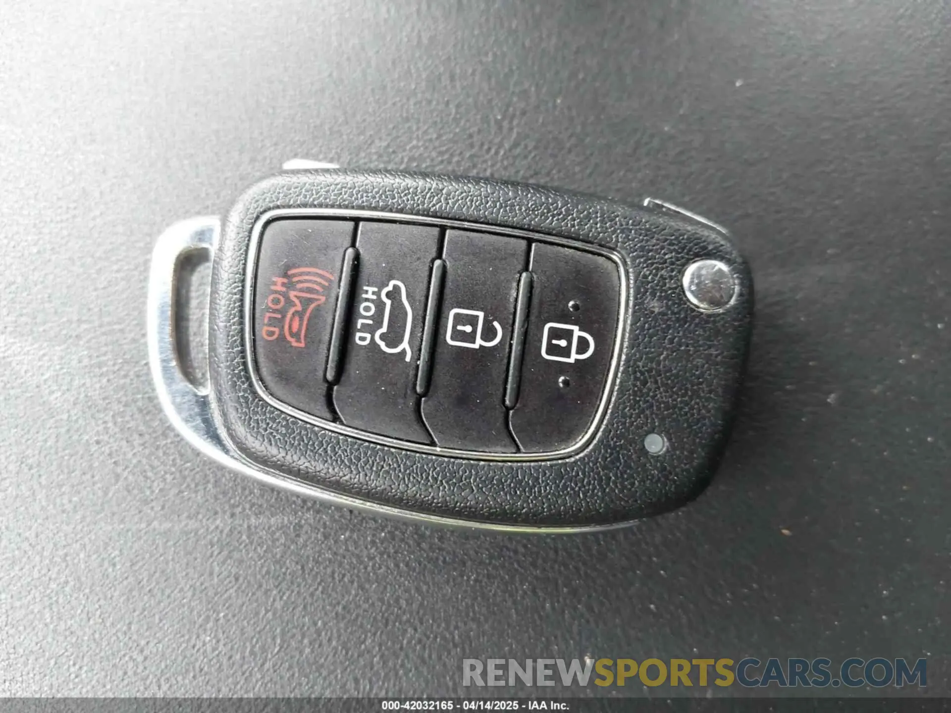 11 Photograph of a damaged car KM8J2CA46LU210855 HYUNDAI TUCSON 2020