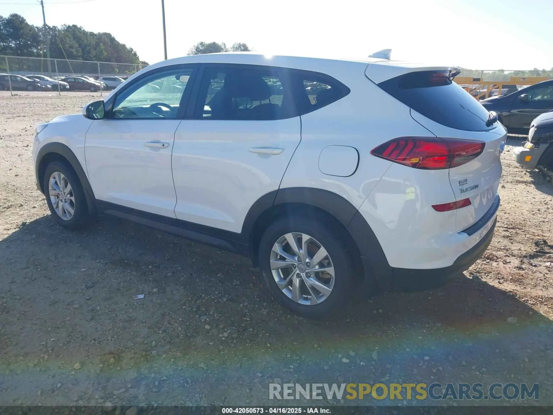 3 Photograph of a damaged car KM8J2CA47LU215613 HYUNDAI TUCSON 2020