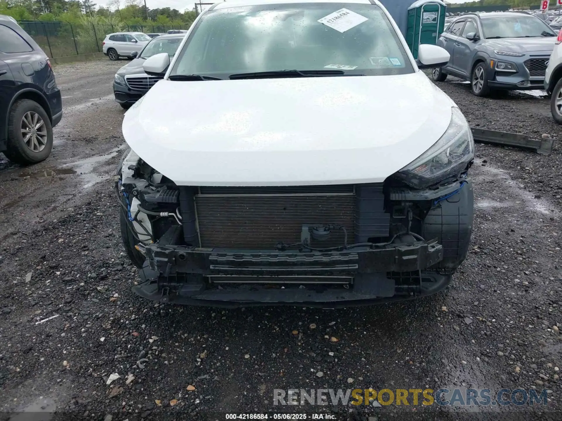 12 Photograph of a damaged car KM8J2CA47LU228667 HYUNDAI TUCSON 2020