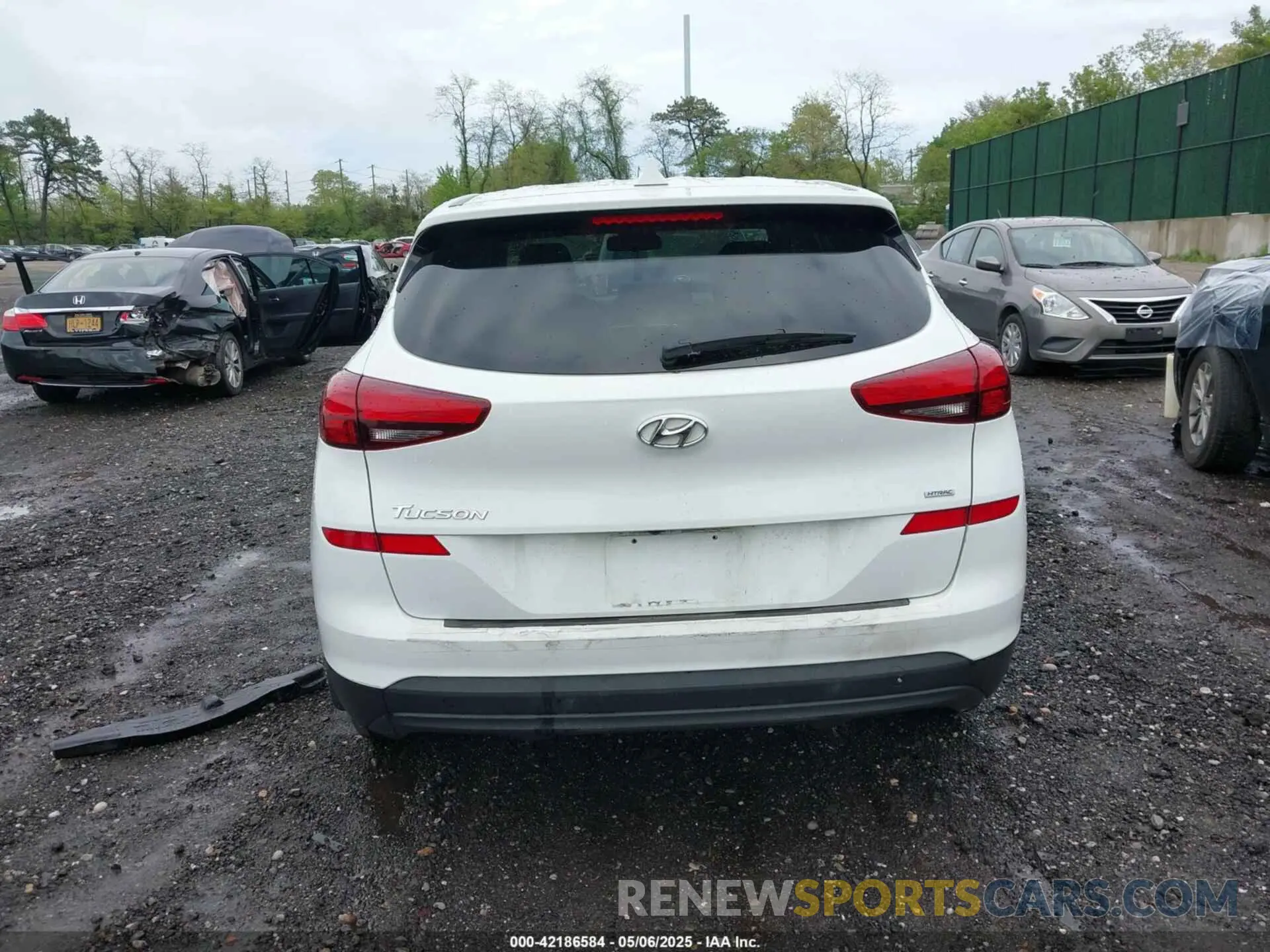 16 Photograph of a damaged car KM8J2CA47LU228667 HYUNDAI TUCSON 2020