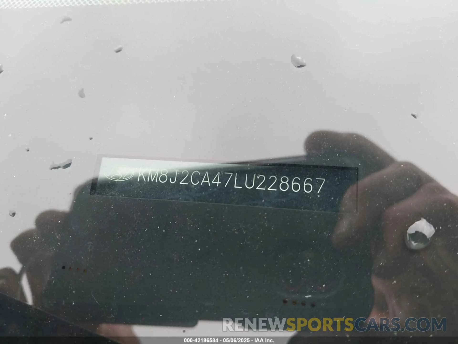 17 Photograph of a damaged car KM8J2CA47LU228667 HYUNDAI TUCSON 2020