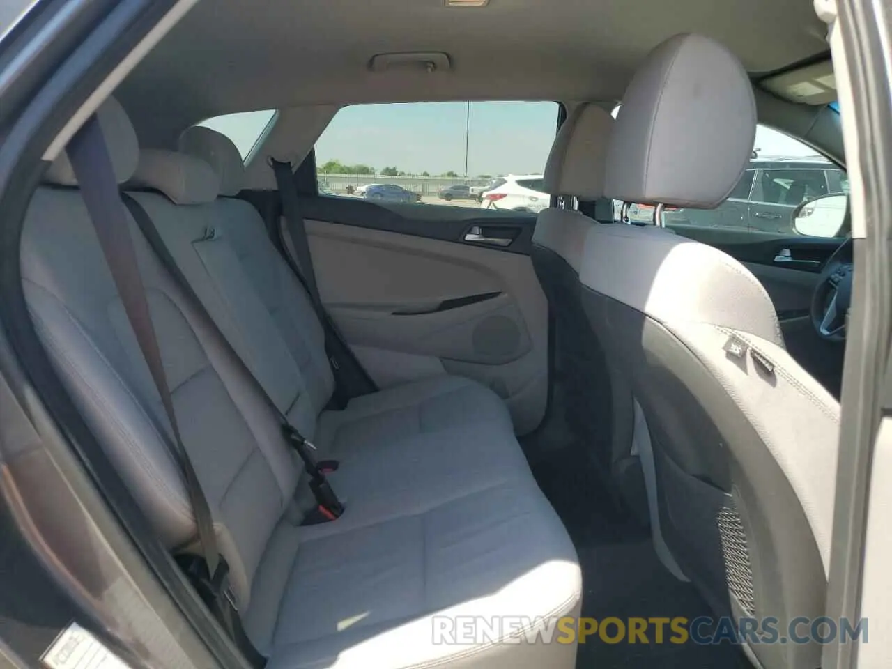 11 Photograph of a damaged car KM8J2CA48LU078925 HYUNDAI TUCSON 2020