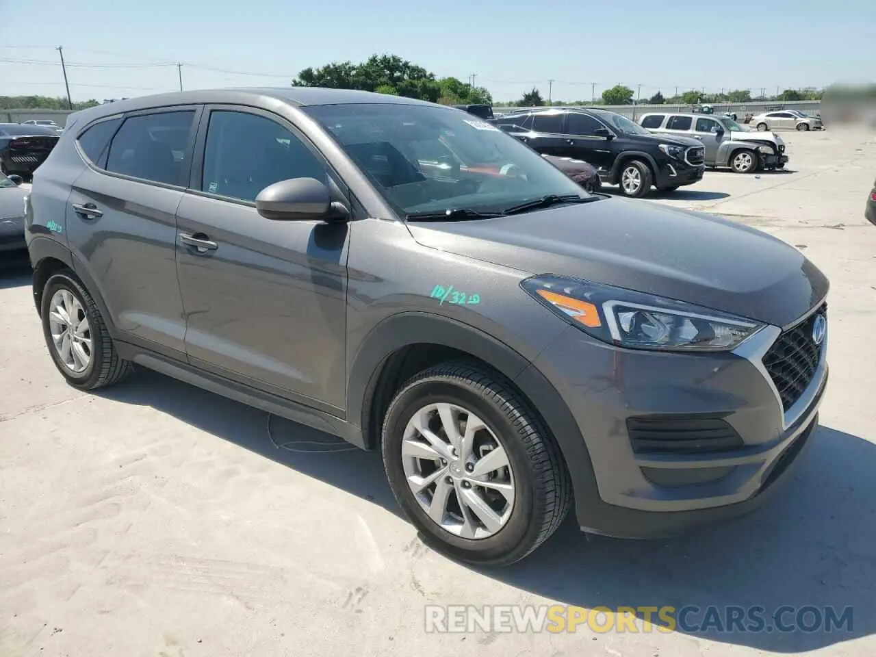 4 Photograph of a damaged car KM8J2CA48LU078925 HYUNDAI TUCSON 2020
